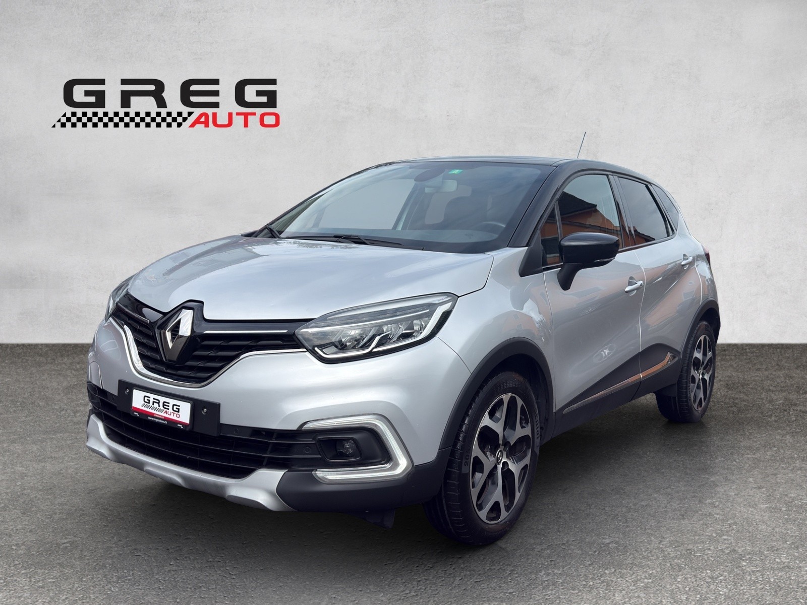 RENAULT Captur 1.3 T 16V Intens EDC-showroom-element-1