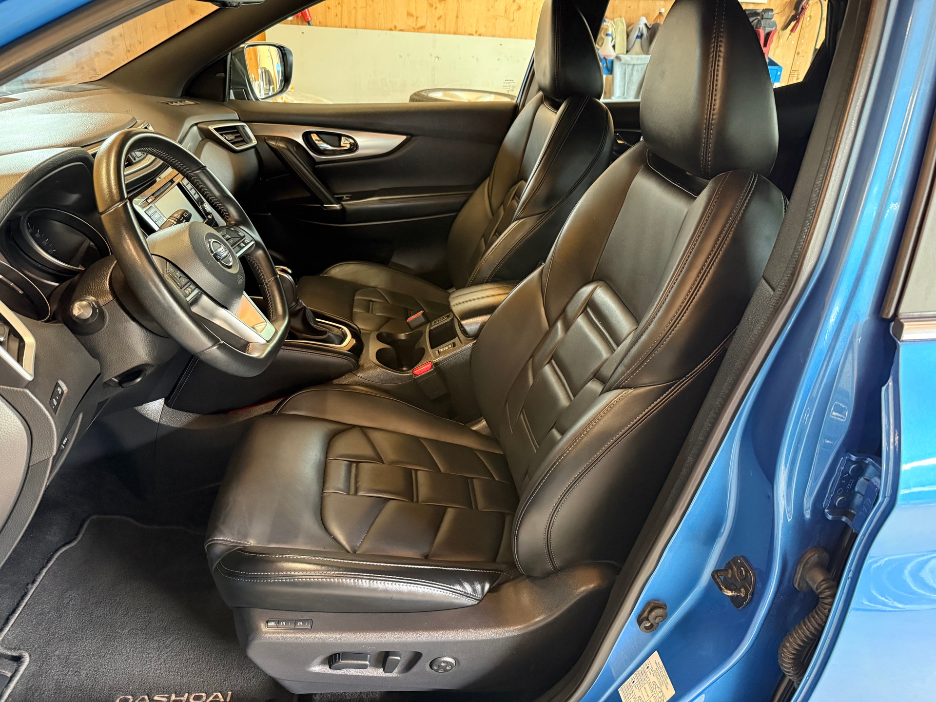 NISSAN Qashqai 1.7 dCi tekna+ Xtronic ALL-MODE 4x4-image-6