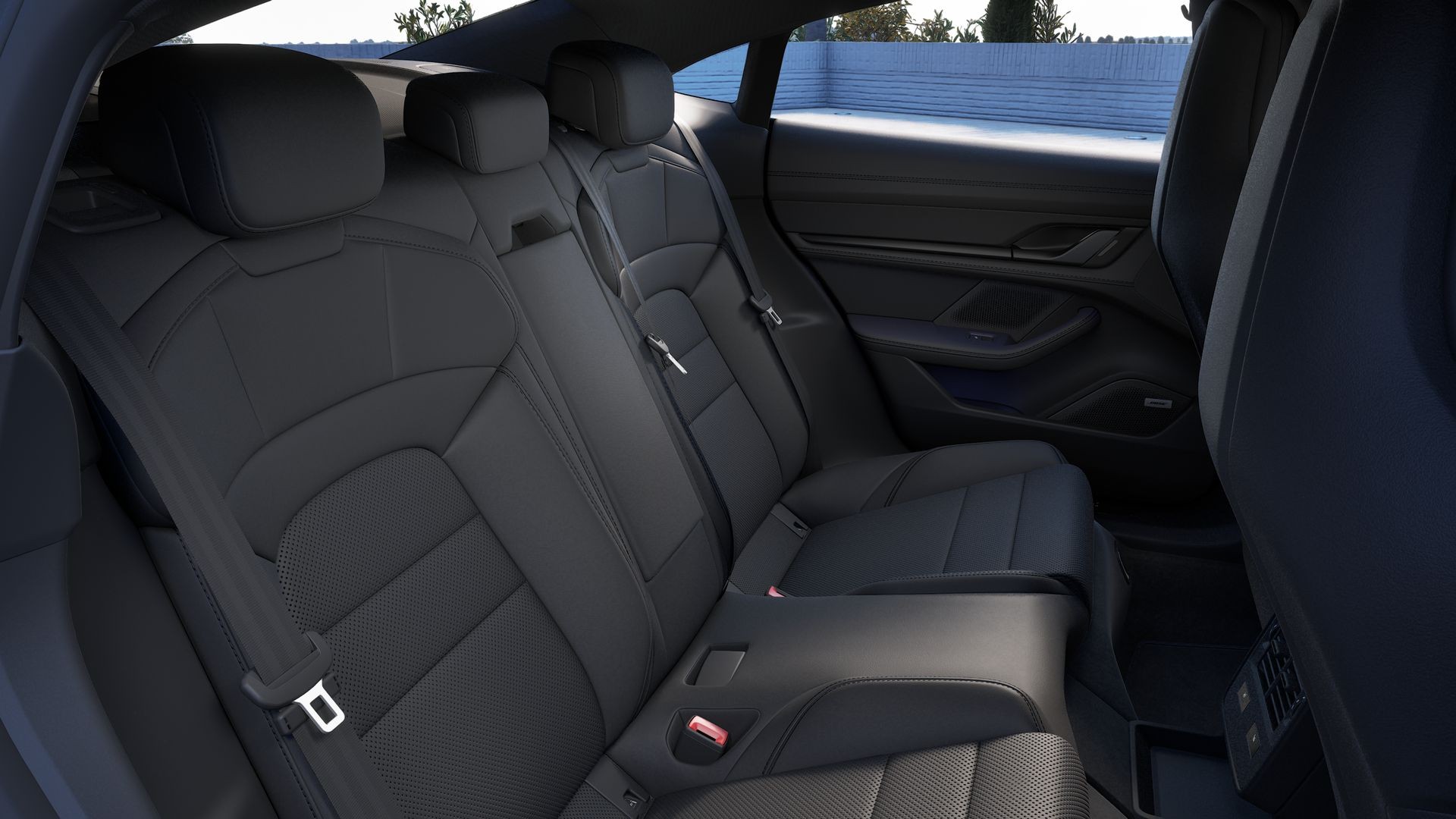 PORSCHE 4 Black Edition-image-7