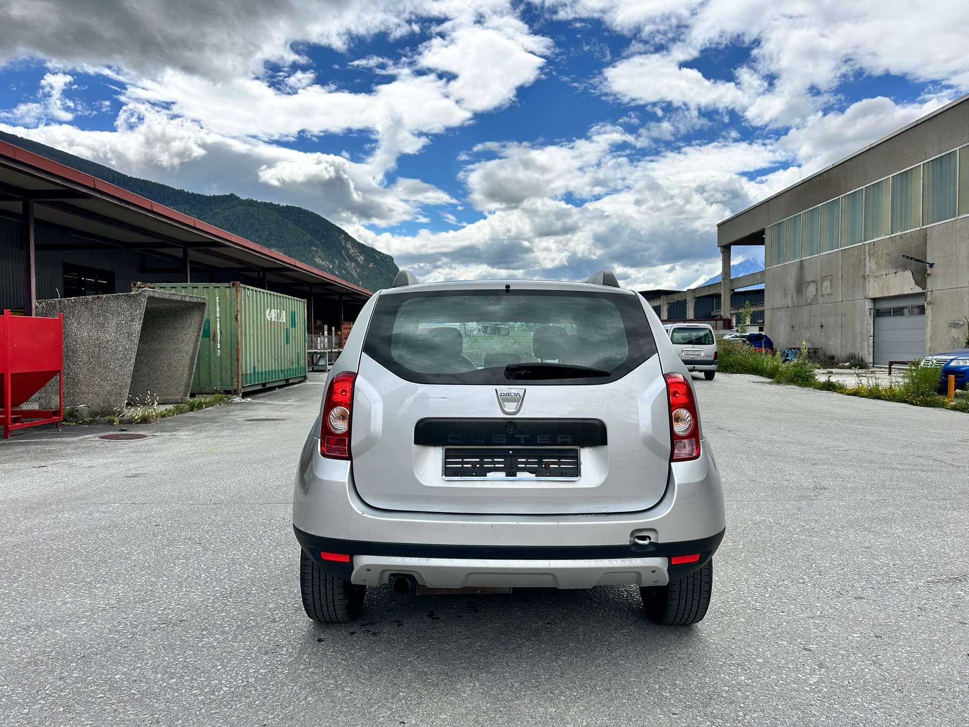DACIA Duster 1.6 Lauréate 4x4-image-7