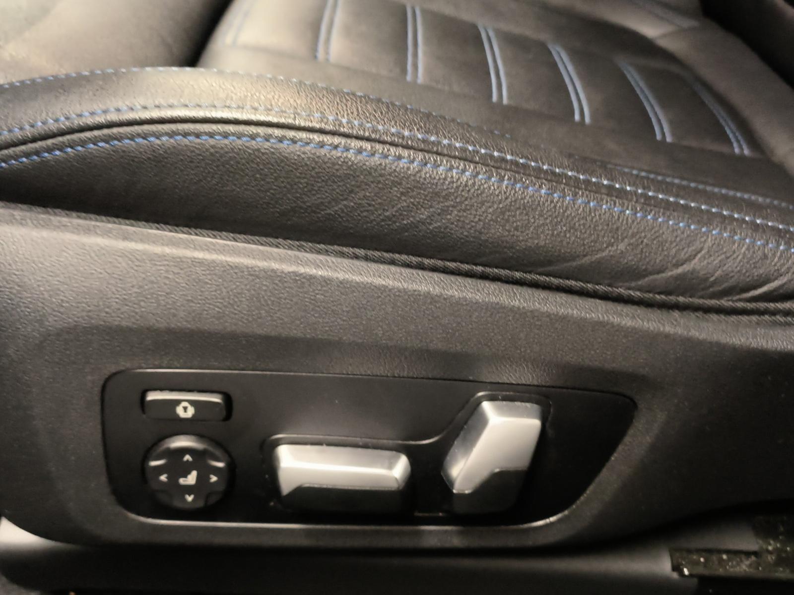 BMW M340i xDrive Limousine-image-21