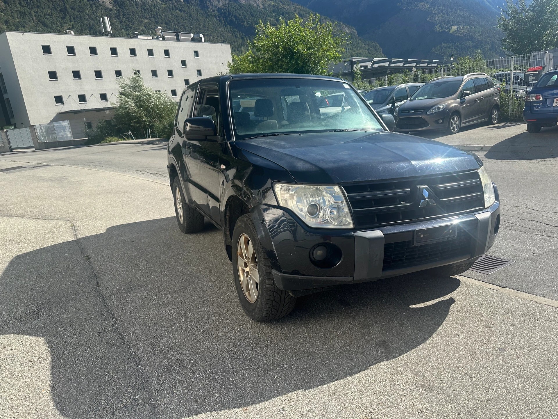 MITSUBISHI Pajero 3.2 DI-D Invite-image-10
