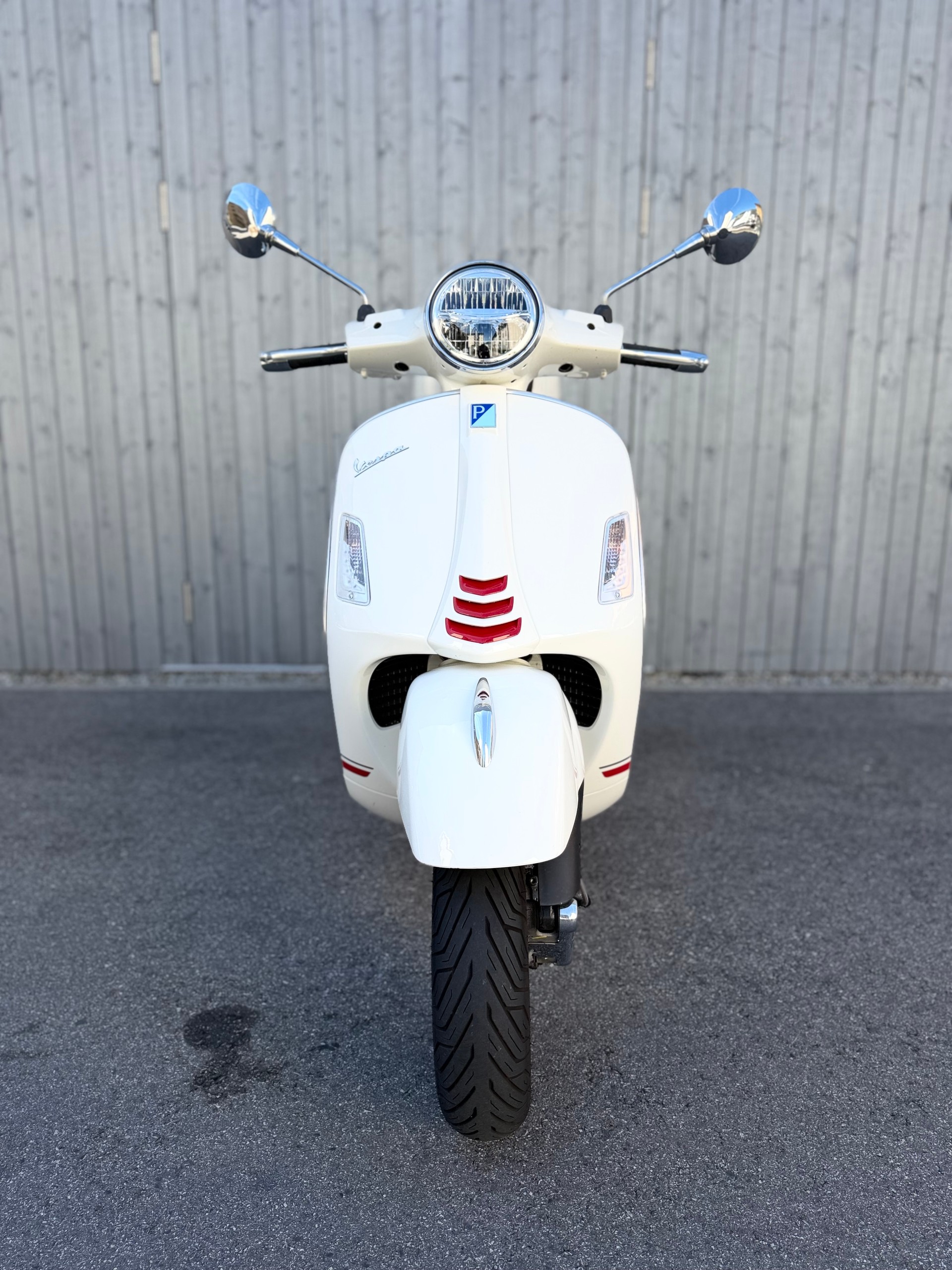 PIAGGIO Vespa GTS 300 ABS-image-2