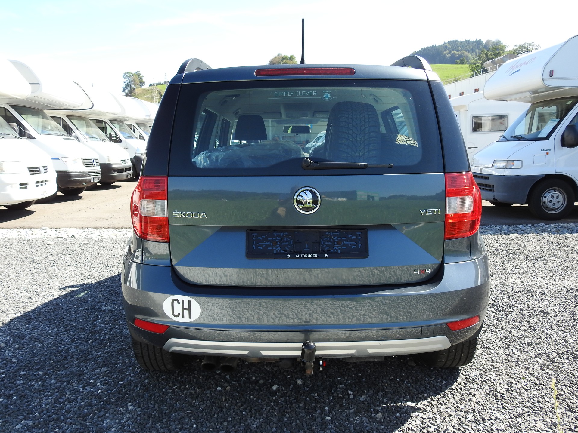 SKODA Yeti 1.8 TSI Ambition 4x4 DSG-image-5