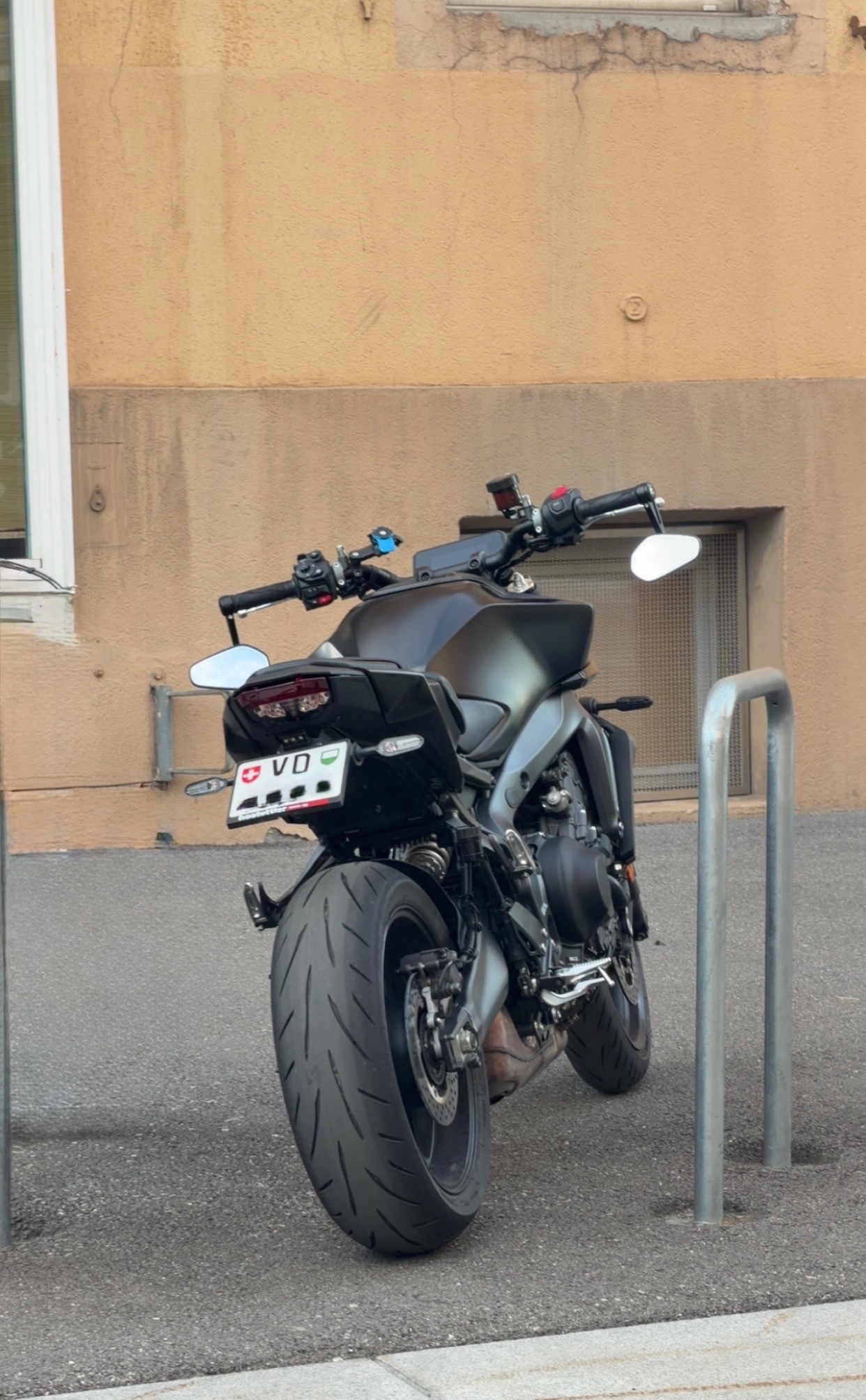 YAMAHA MT-09 (35kW)-image-2