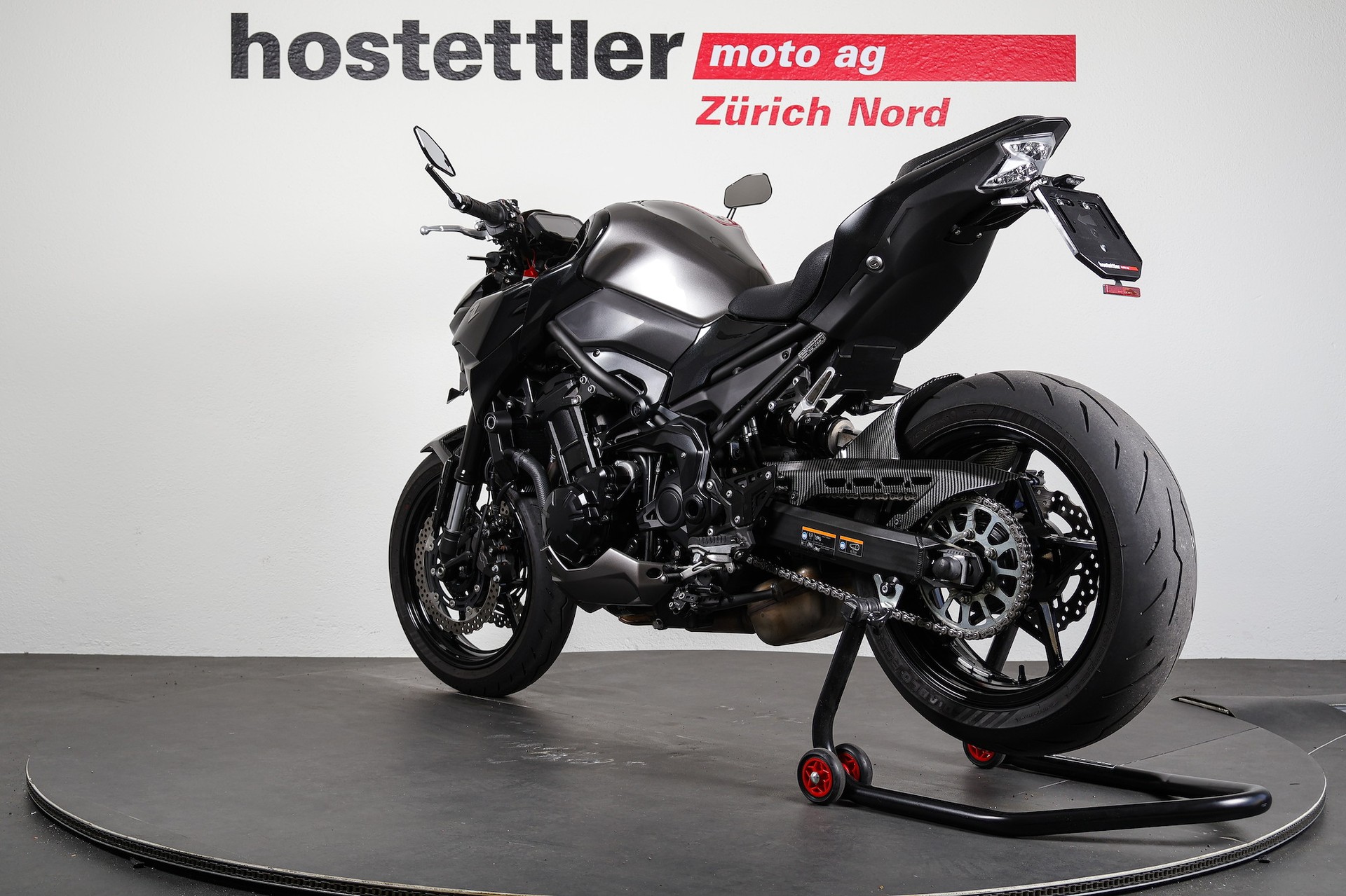 KAWASAKI Z900-showroom-element-3