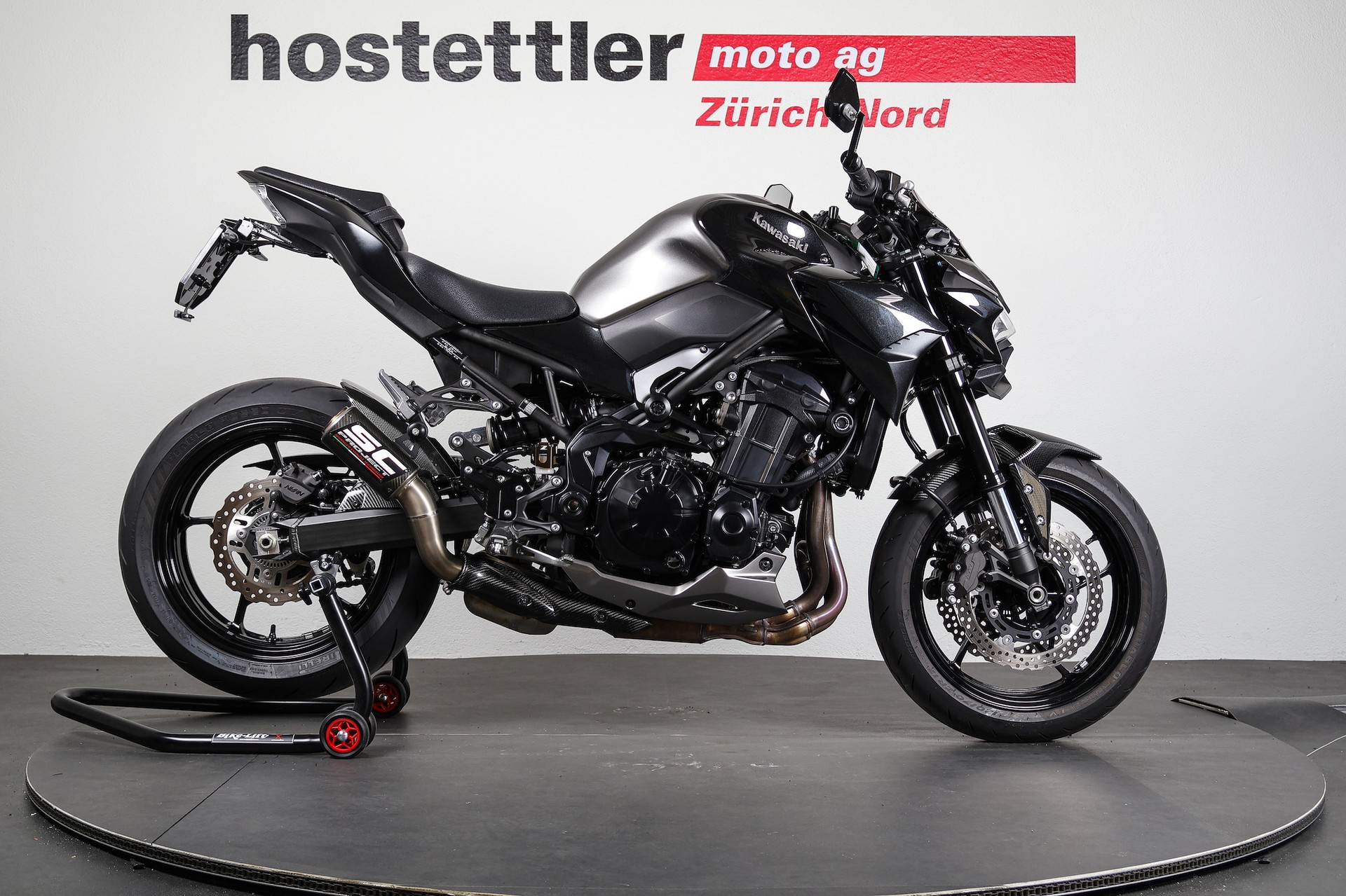 KAWASAKI Z900-showroom-element-1