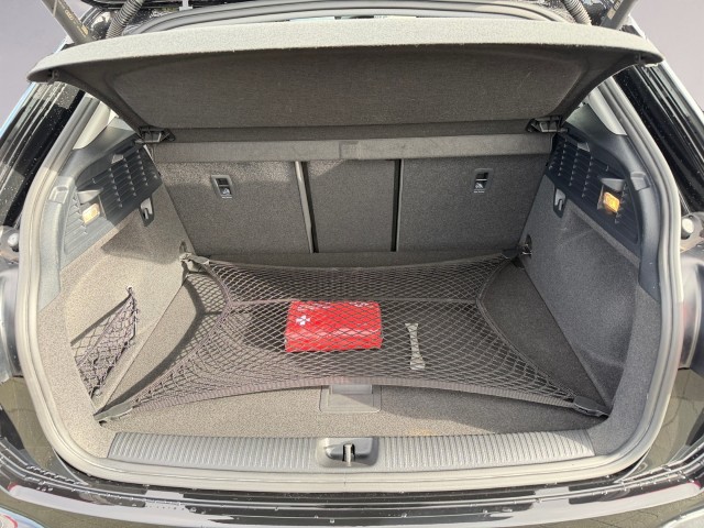 AUDI Q2 35 TFSI S-tronic-image-18