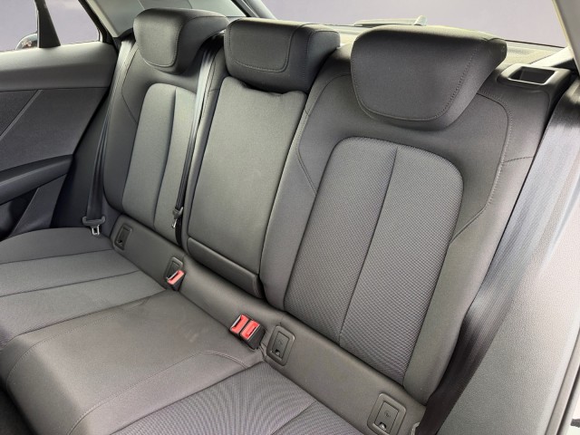 AUDI Q2 35 TFSI S-tronic-image-15