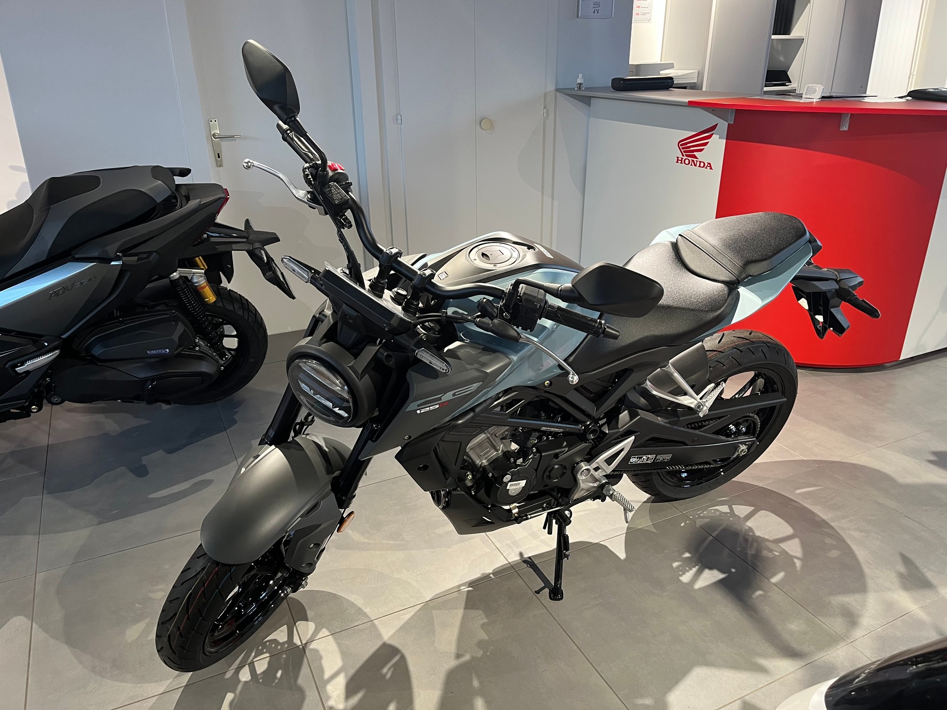 HONDA CB 125 R-image-5
