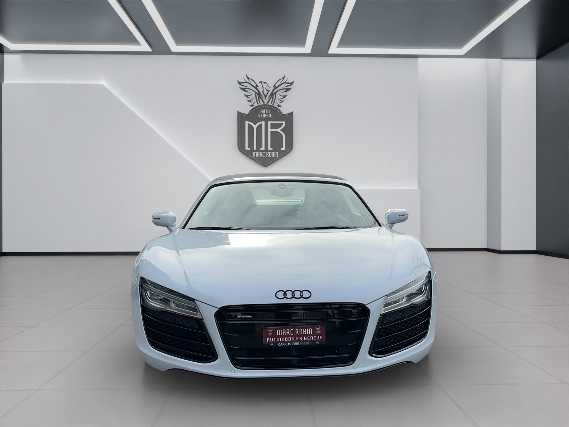 AUDI R8 Spyder 5.2 S-Tronic-showroom-element-1