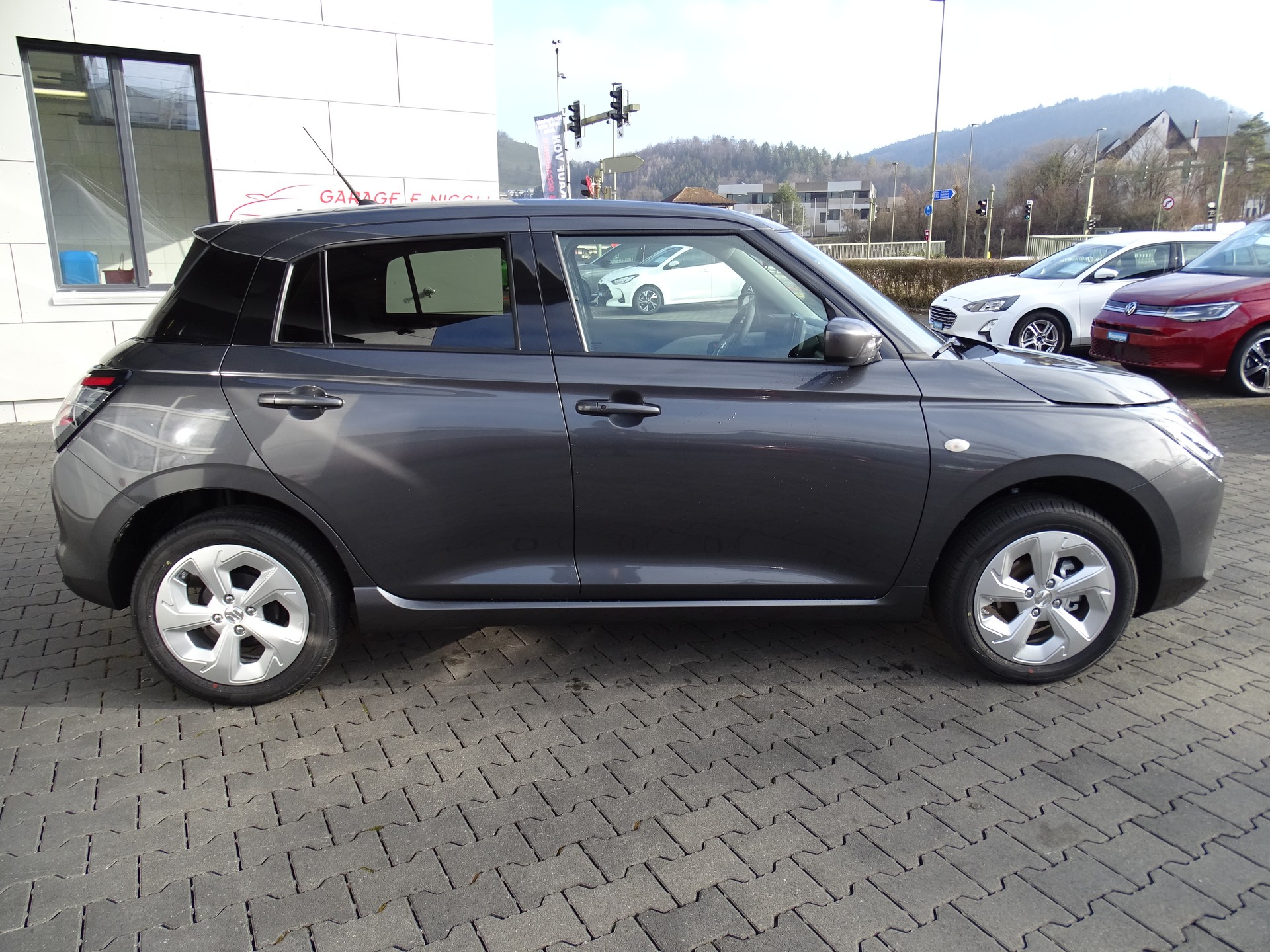 SUZUKI Swift 1.2 Compact+ Hybrid 4x4-image-4
