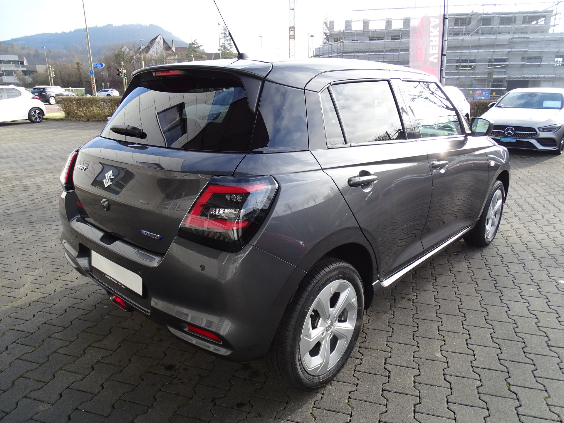 SUZUKI Swift 1.2 Compact+ Hybrid 4x4-image-7