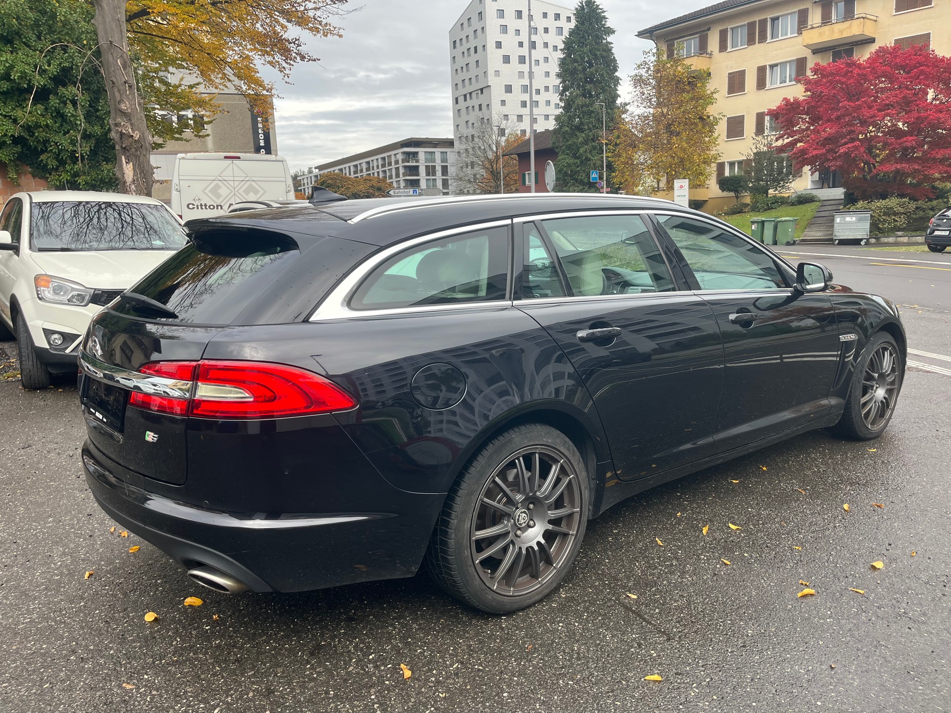 JAGUAR XF Sportbrake 3.0d S V6 Premium Luxury-image-4