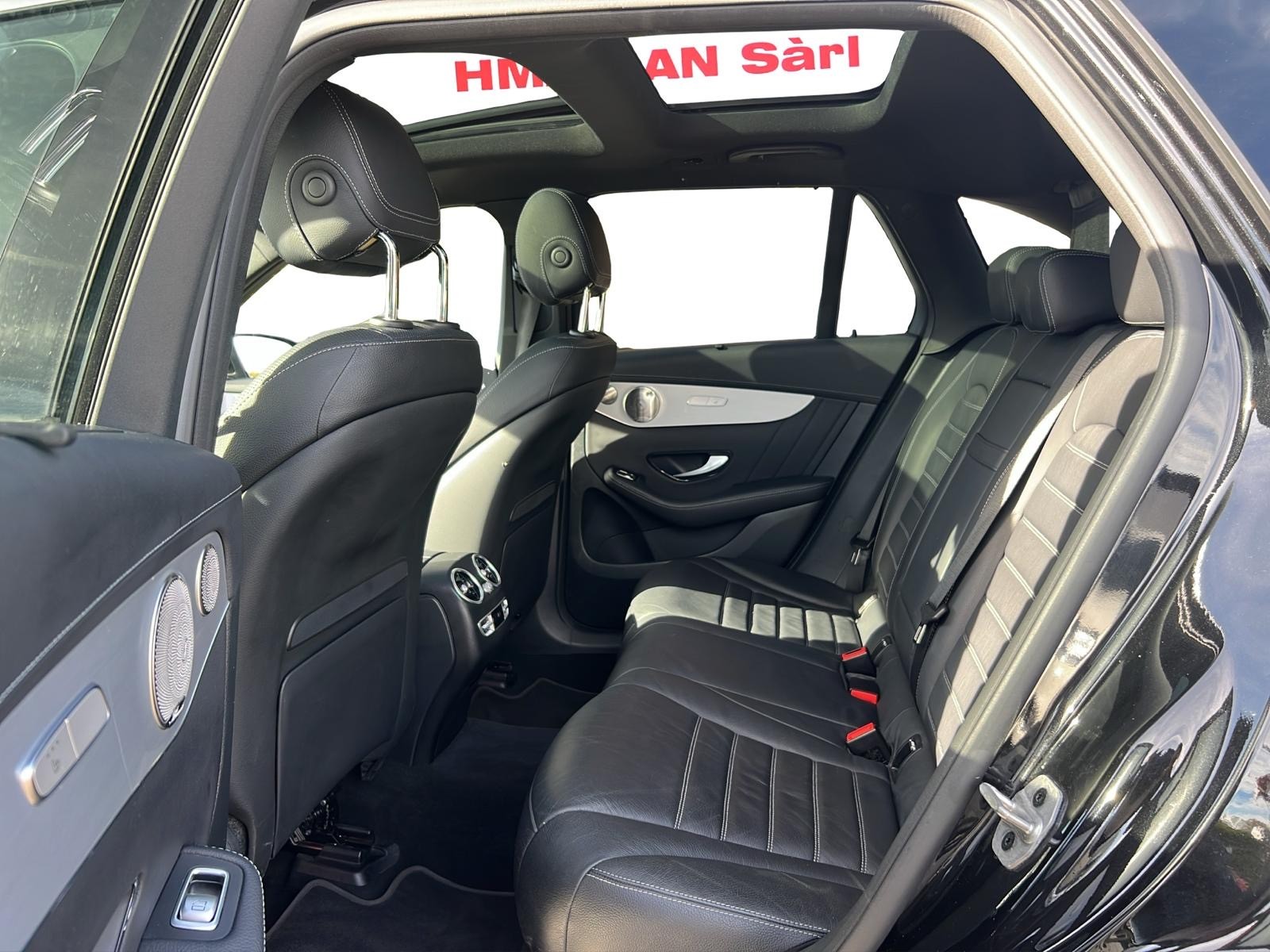 MERCEDES-BENZ GLC 300 e AMG Line Plus 4Matic 9G-Tronic-image-9
