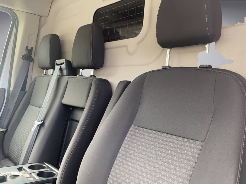 FORD E-Transit Van 350 L2H2 68kWh Trend-image-9