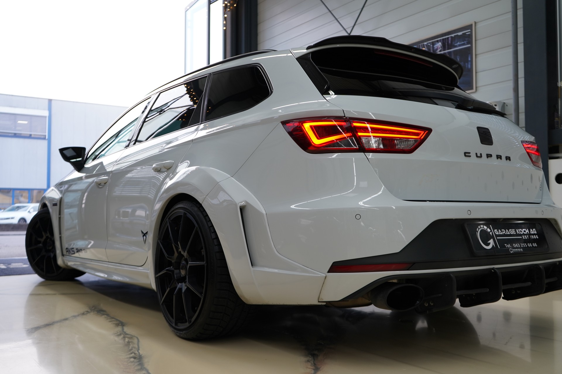 SEAT Leon ST 2.0 TSI Cupra 280 DSG / JE Design- Wide Body* Grail Auspuff*-image-6