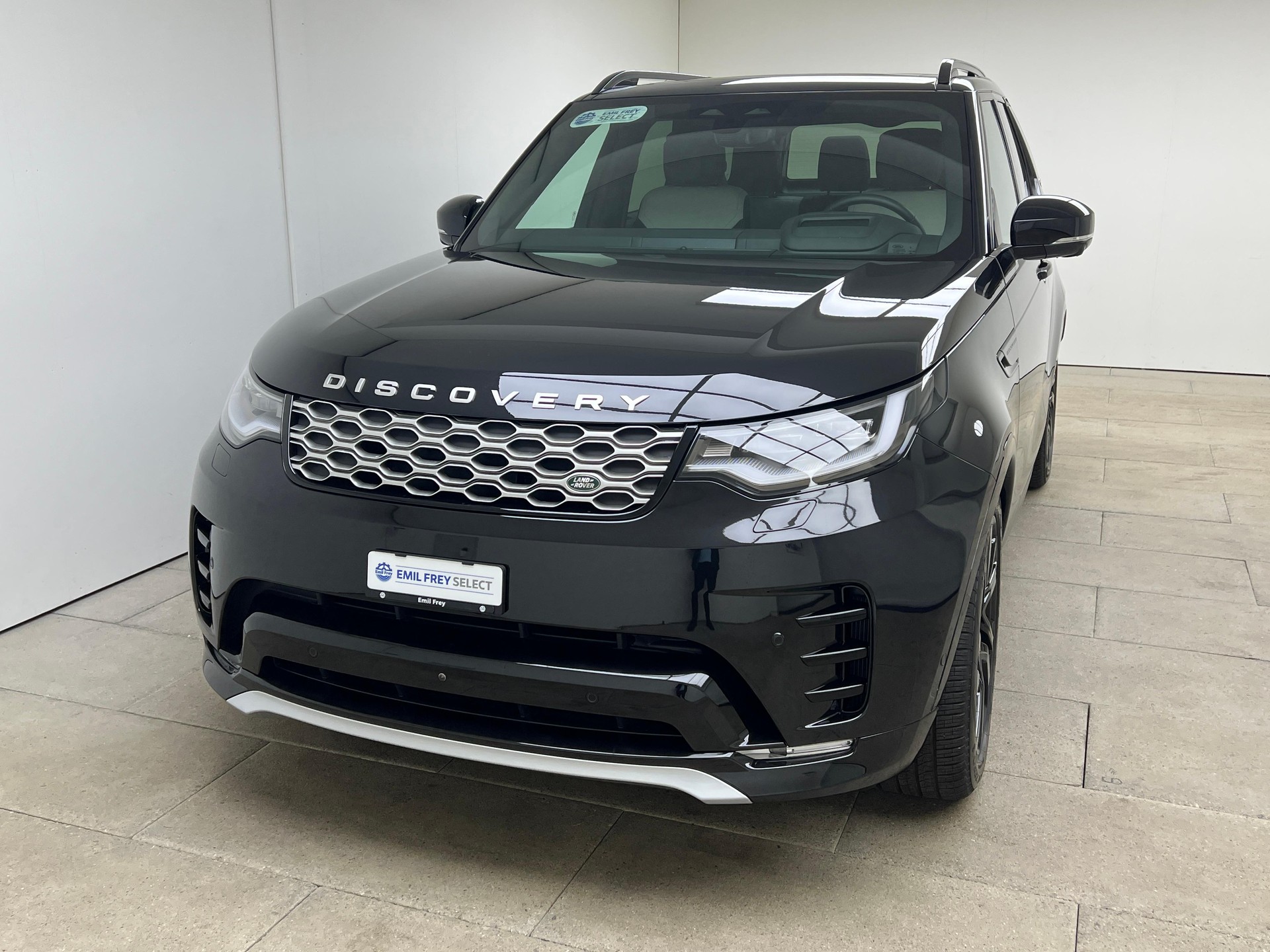 LAND ROVER Discovery 3.0 D I6 300 Metropolitan Edition / Jetzt mit attraktivem 1.99% Leasing