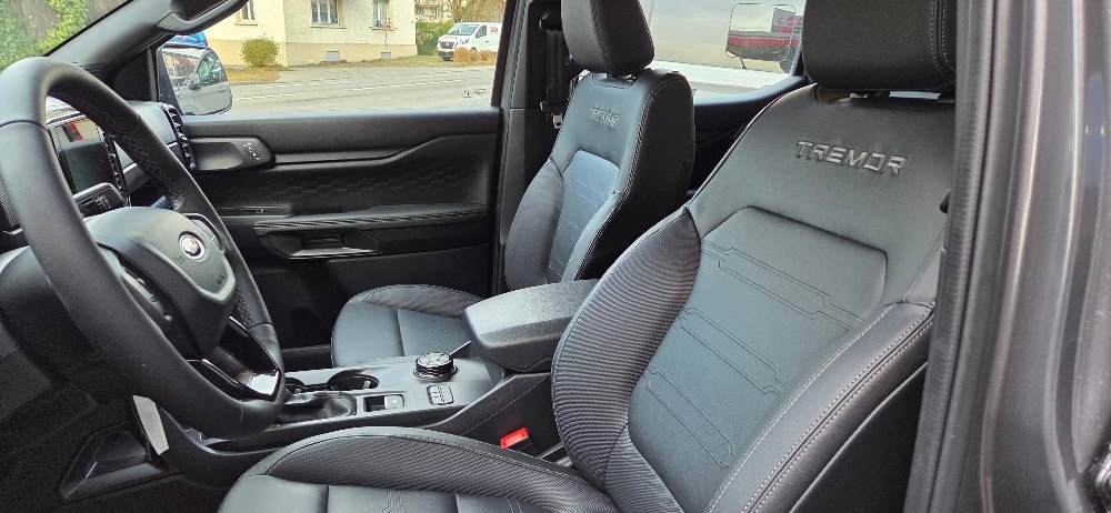 FORD Ranger Tremor 2.0 Eco Blue 4x4 Automat-image-5