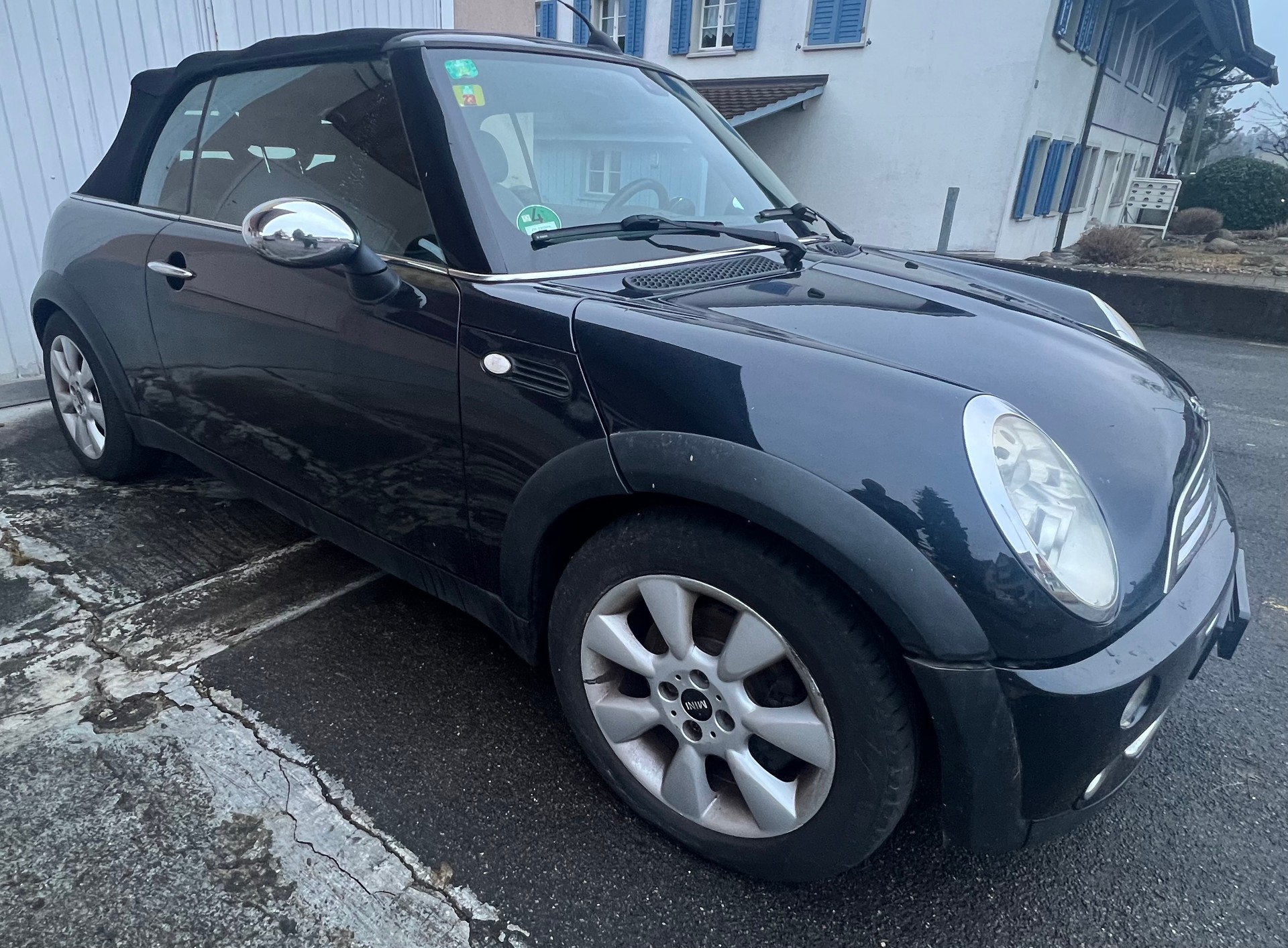 MINI Cooper Cabriolet-showroom-element-1