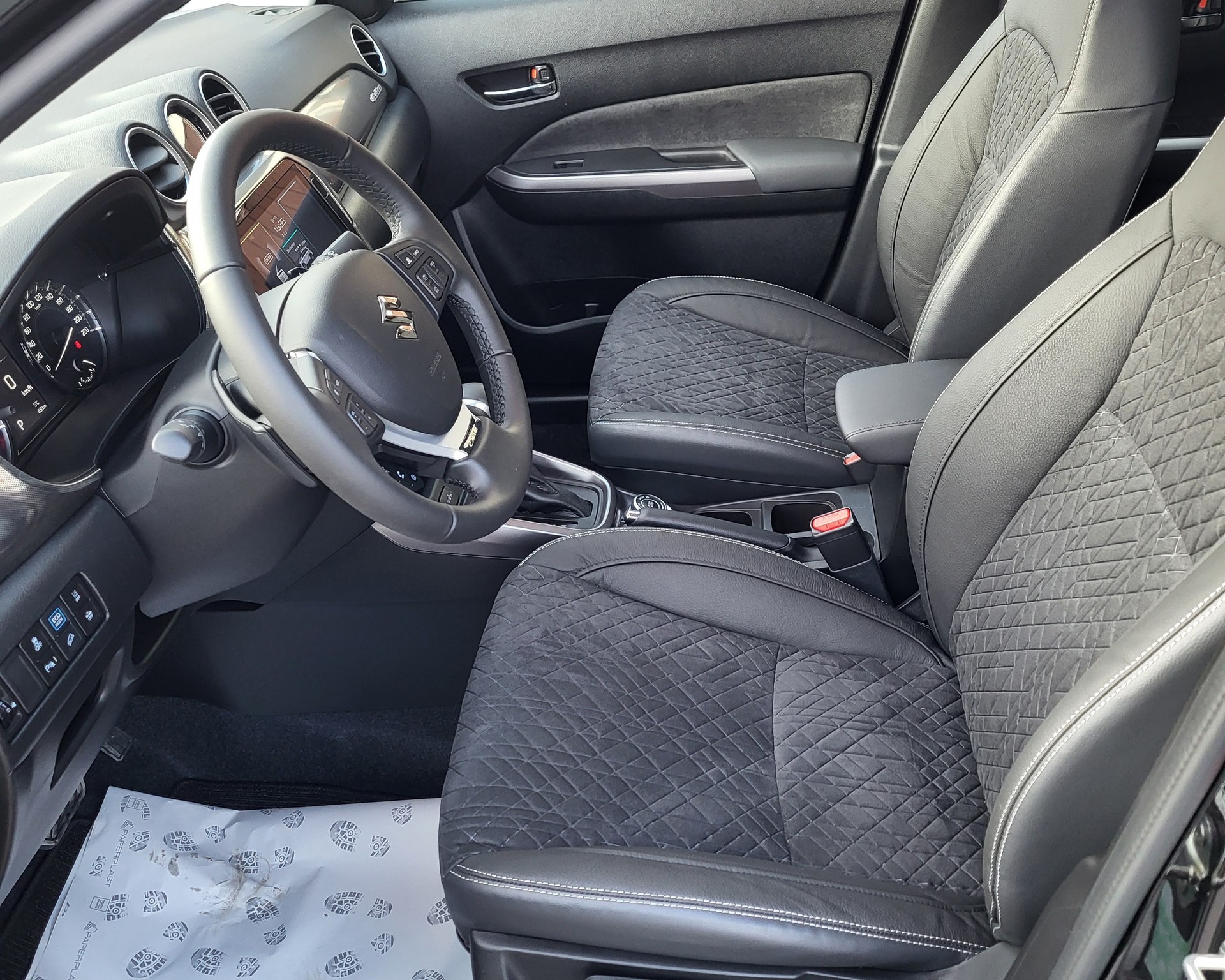 SUZUKI SUZUKI Vitara 1.5 Hybrid Piz Sulai Top 4x4 AGS-image-5