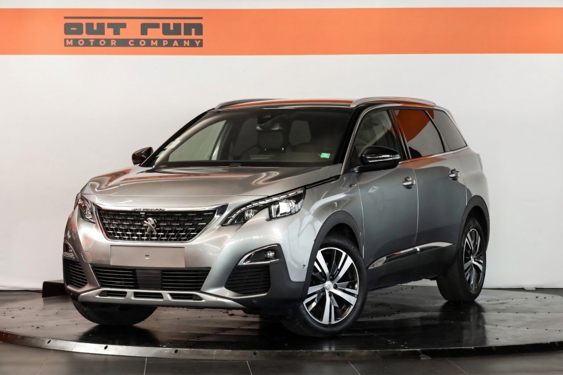 PEUGEOT 5008 2.0 BlueHDi Allure