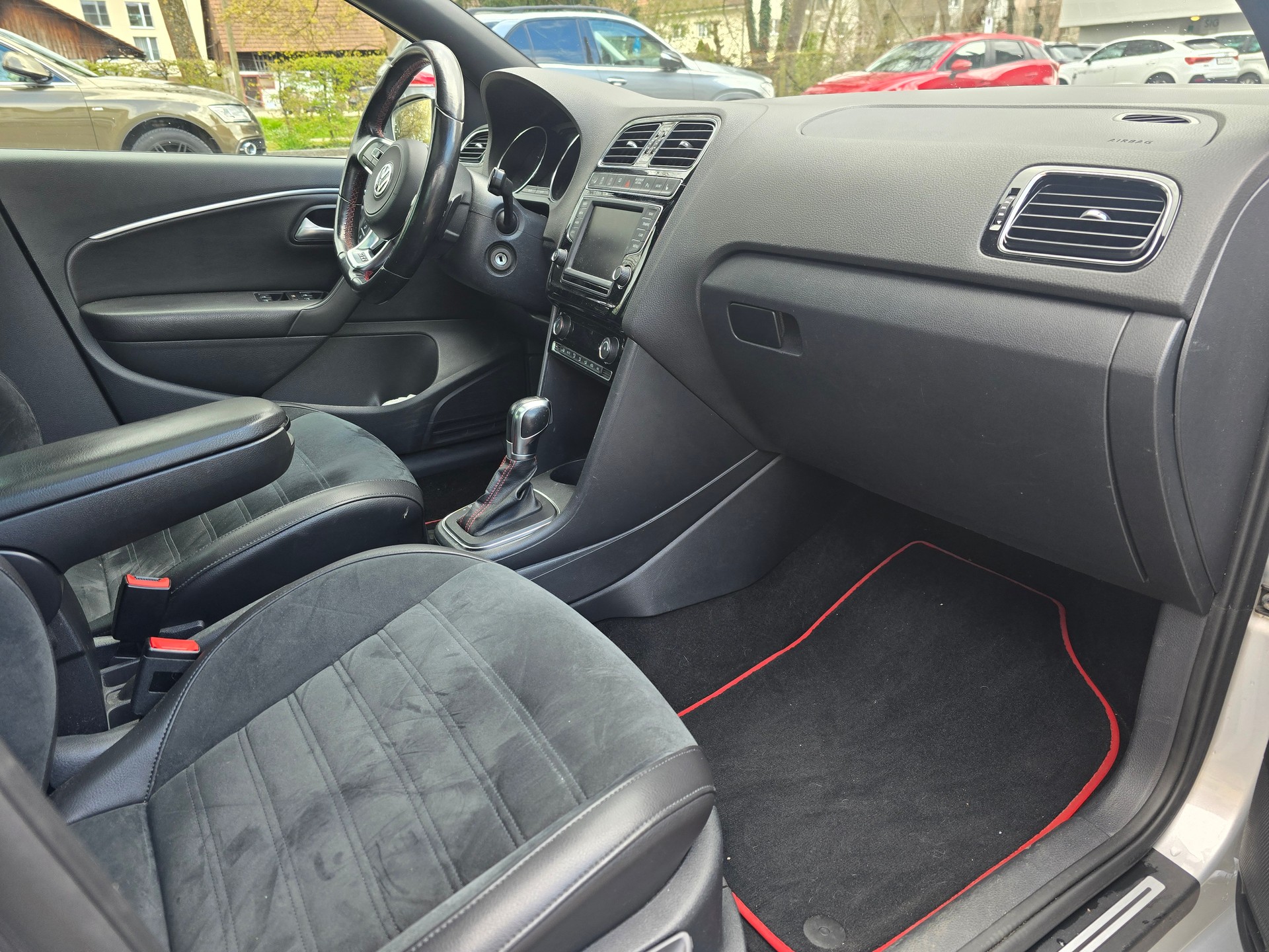 VW Polo 1.8 TSI GTI DSG-image-6