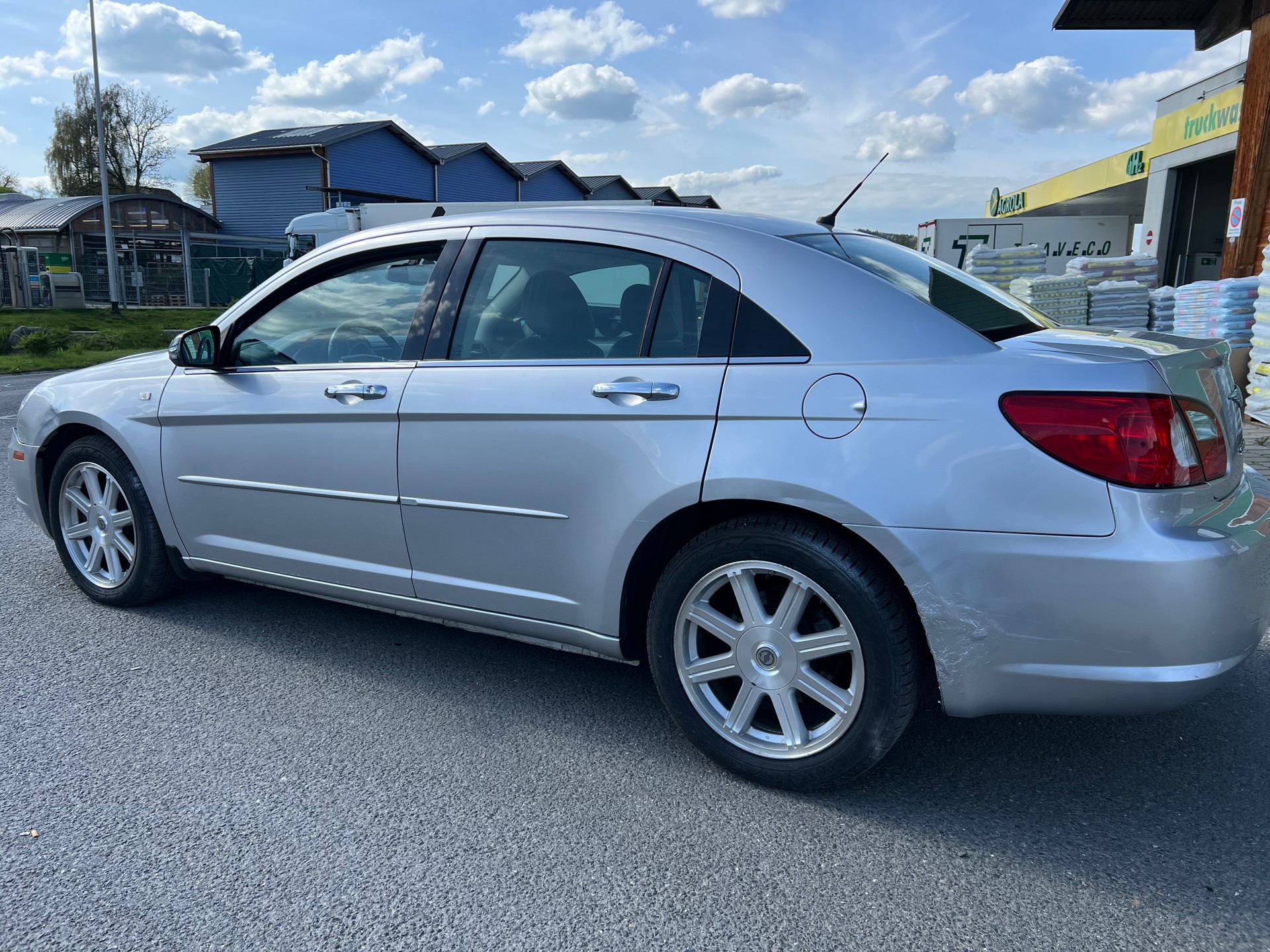 CHRYSLER Sebring 2.7 V6 Limited Automatic-image-3