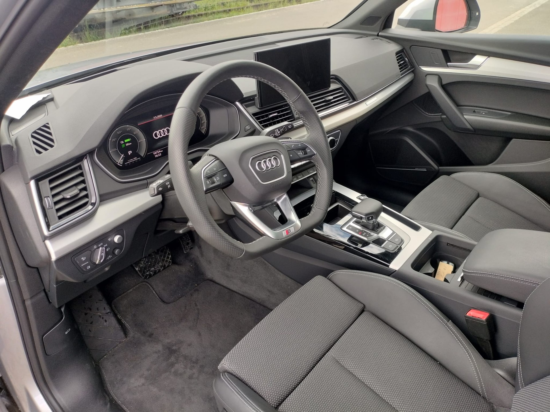 AUDI Audi Q5 55 TSFI e S Line Quattro-image-7
