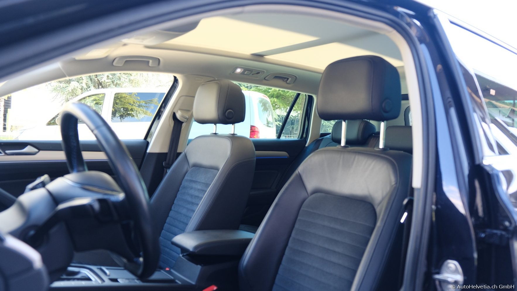 VW Passat Variant 1.4 TSI GTE Hybrid DSG-image-13