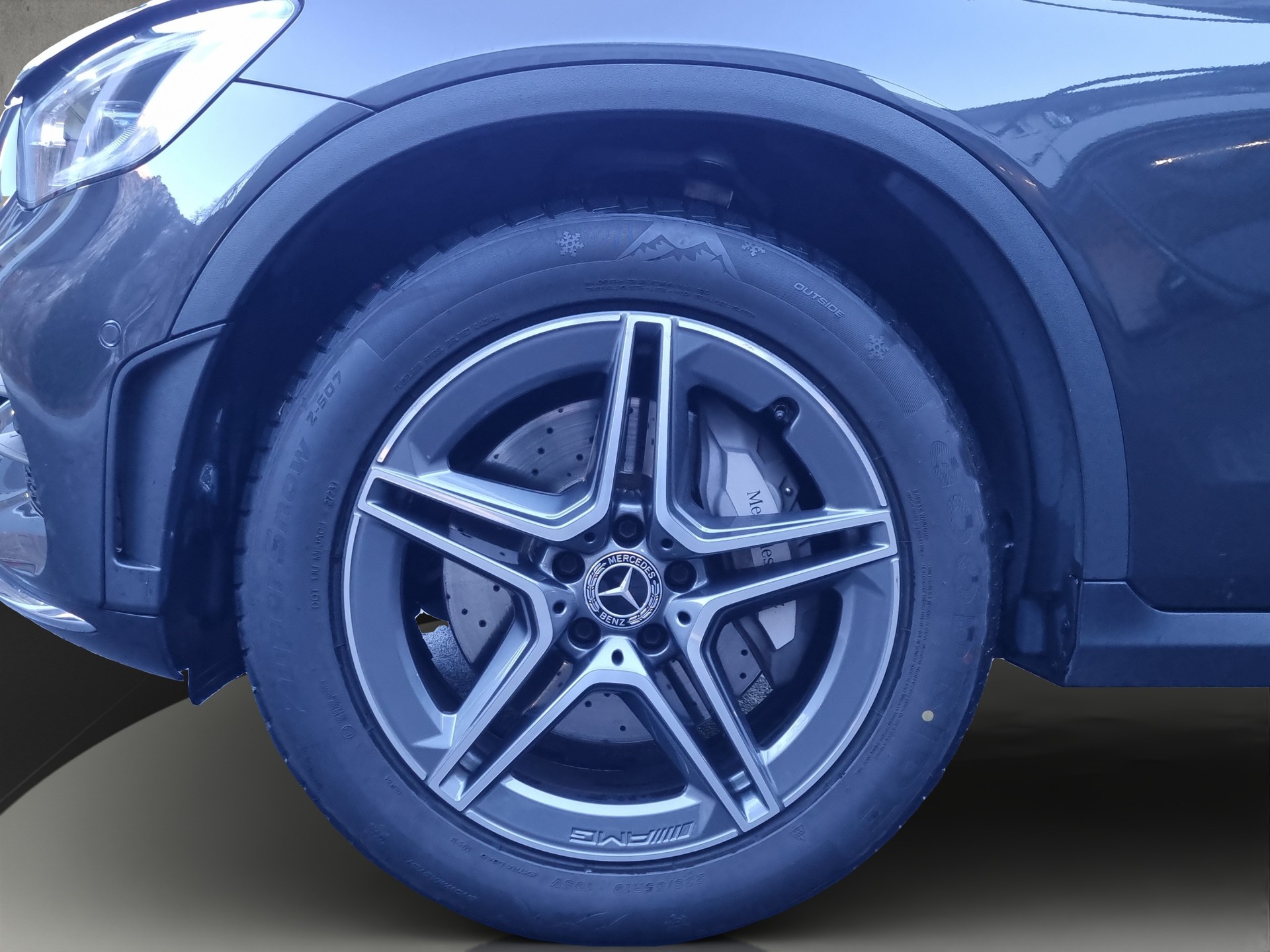 MERCEDES-BENZ GLC 300 AMG Line 4m-image-14