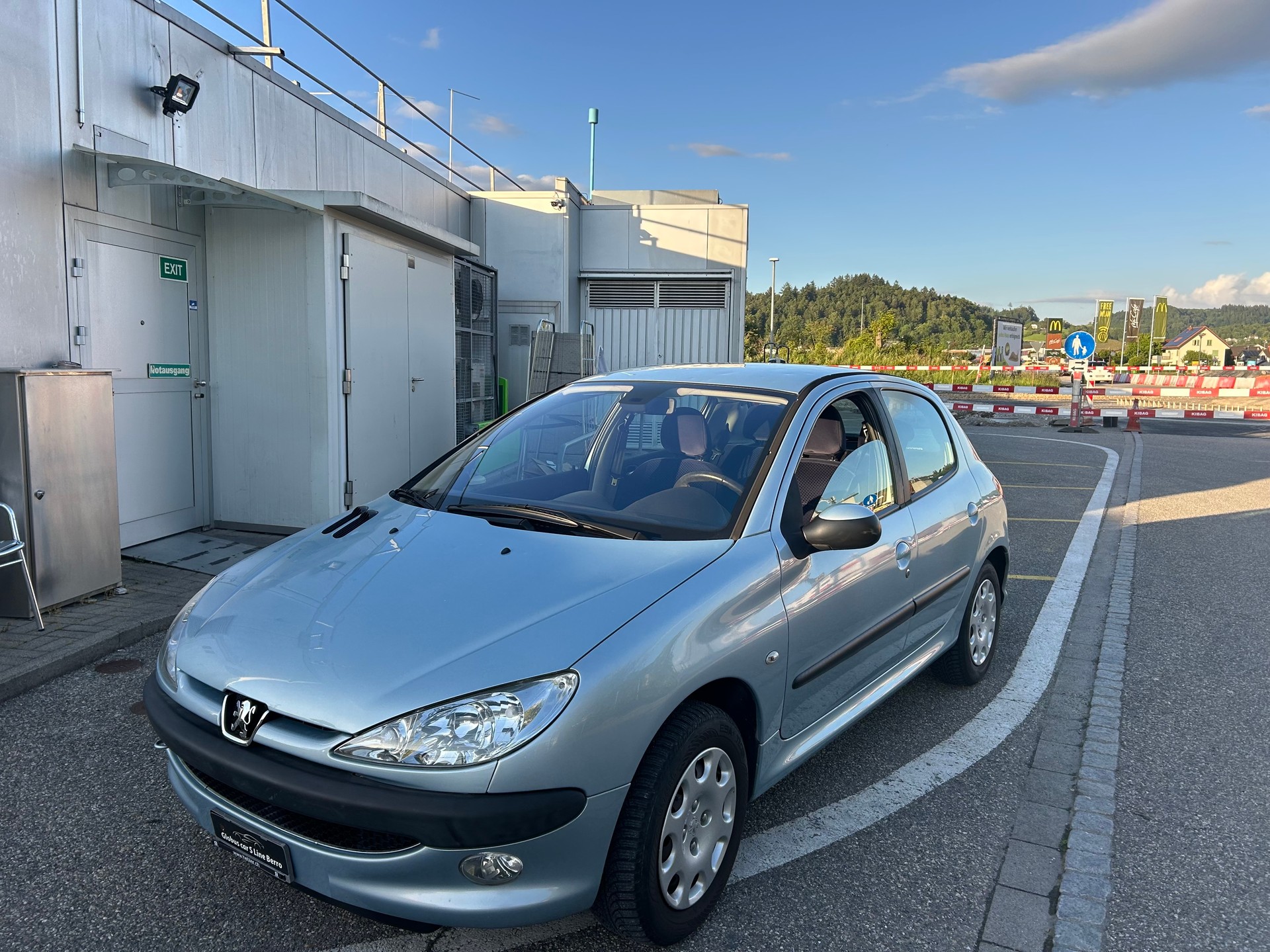 PEUGEOT 206 1.6 16V (XT) Premium-image-7