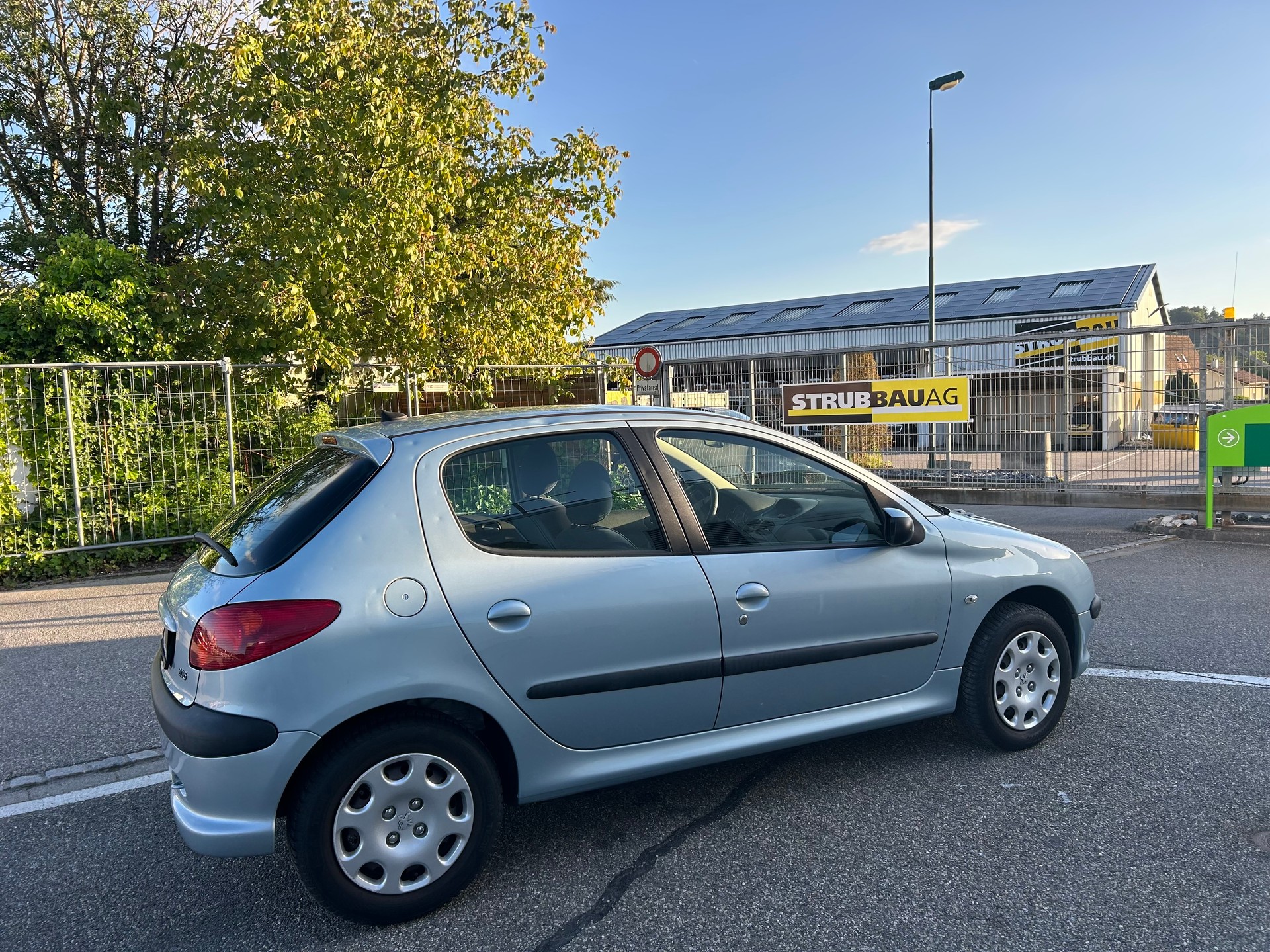 PEUGEOT 206 1.6 16V (XT) Premium-image-3