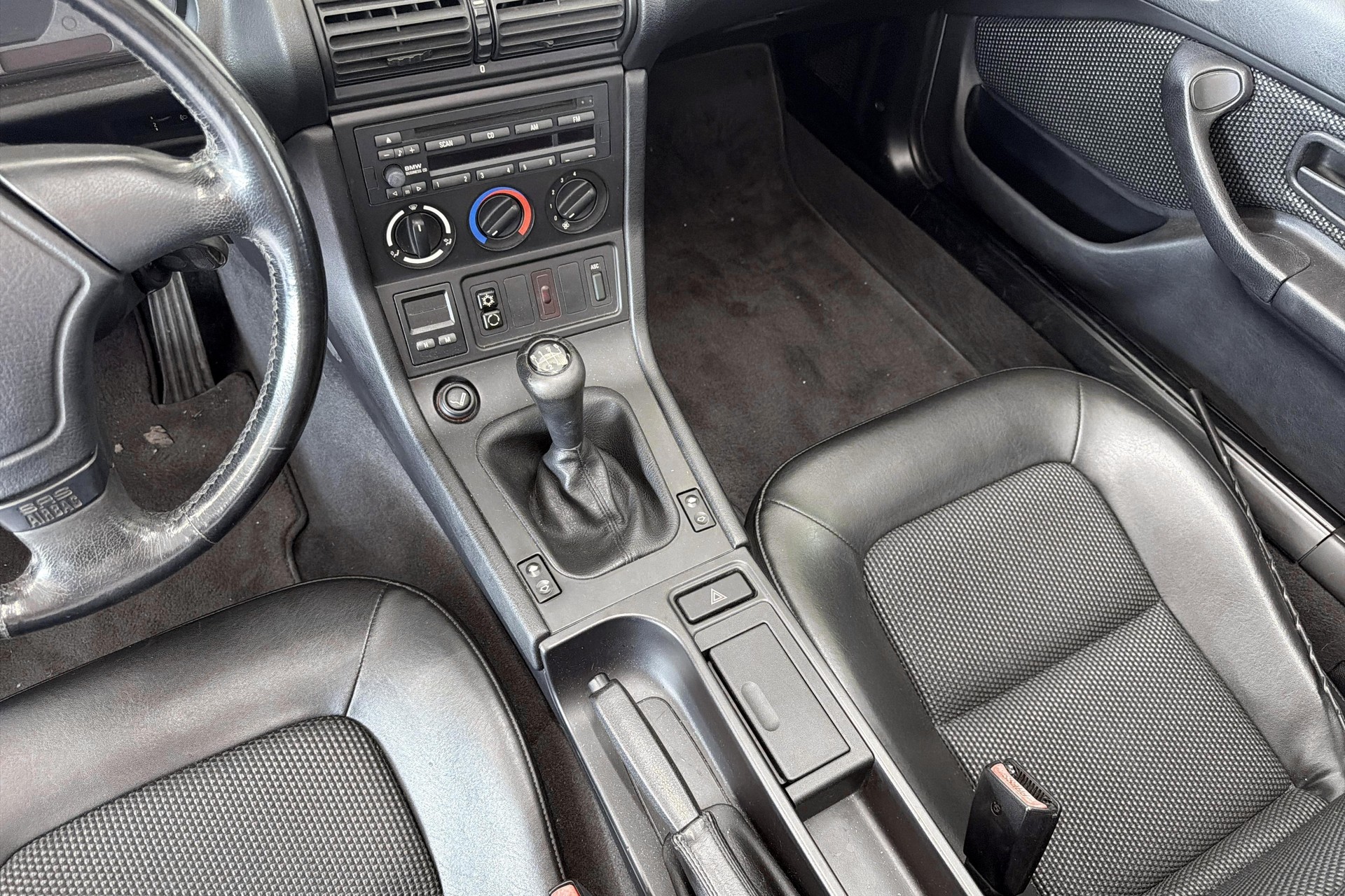 BMW Z3 1.8i Roadster-image-14