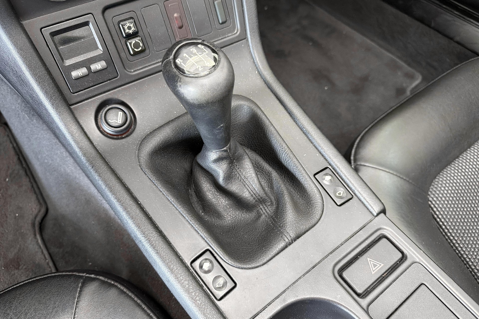 BMW Z3 1.8i Roadster-image-12