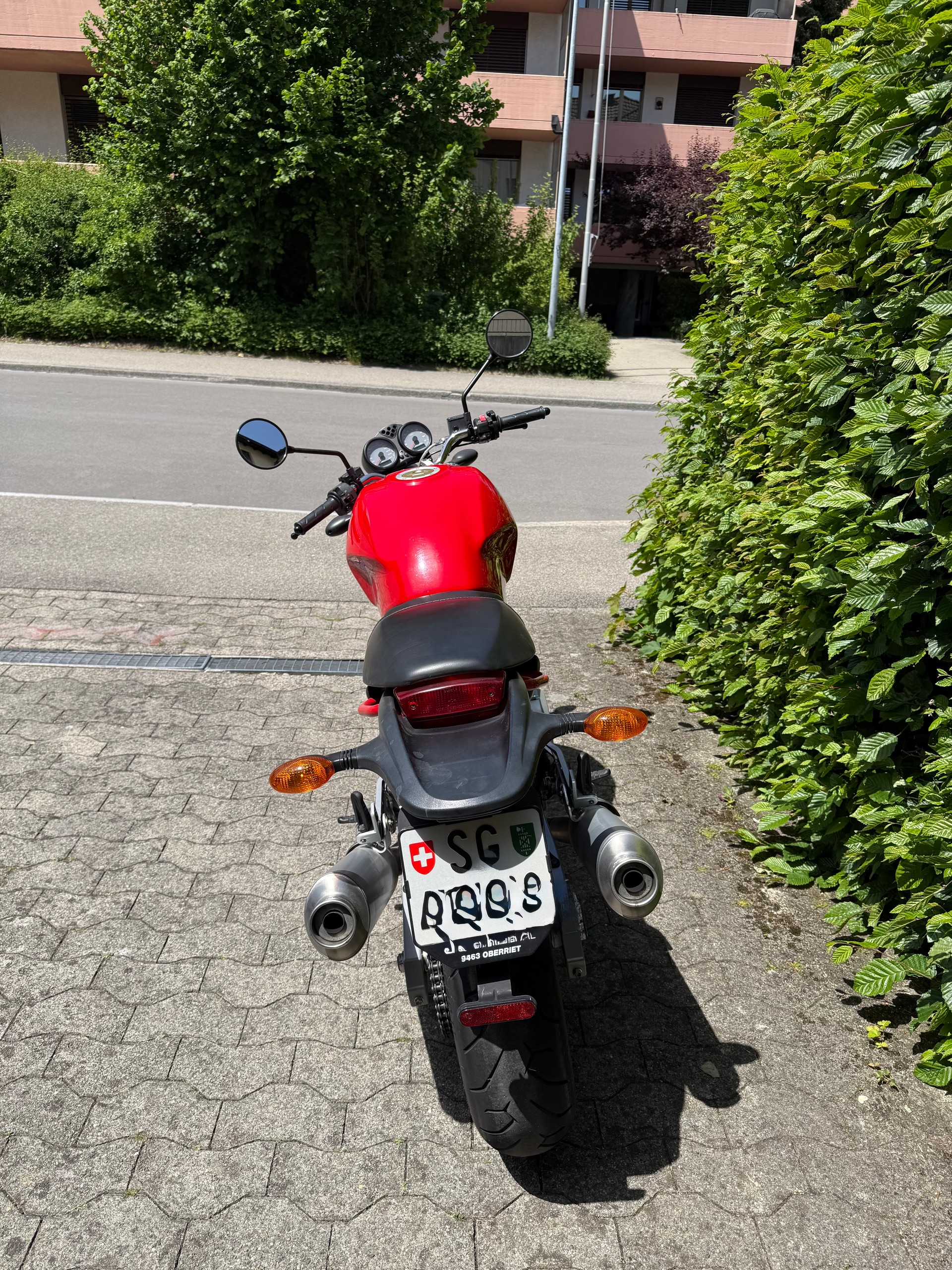 DUCATI Monster 620 i.e.-image-3