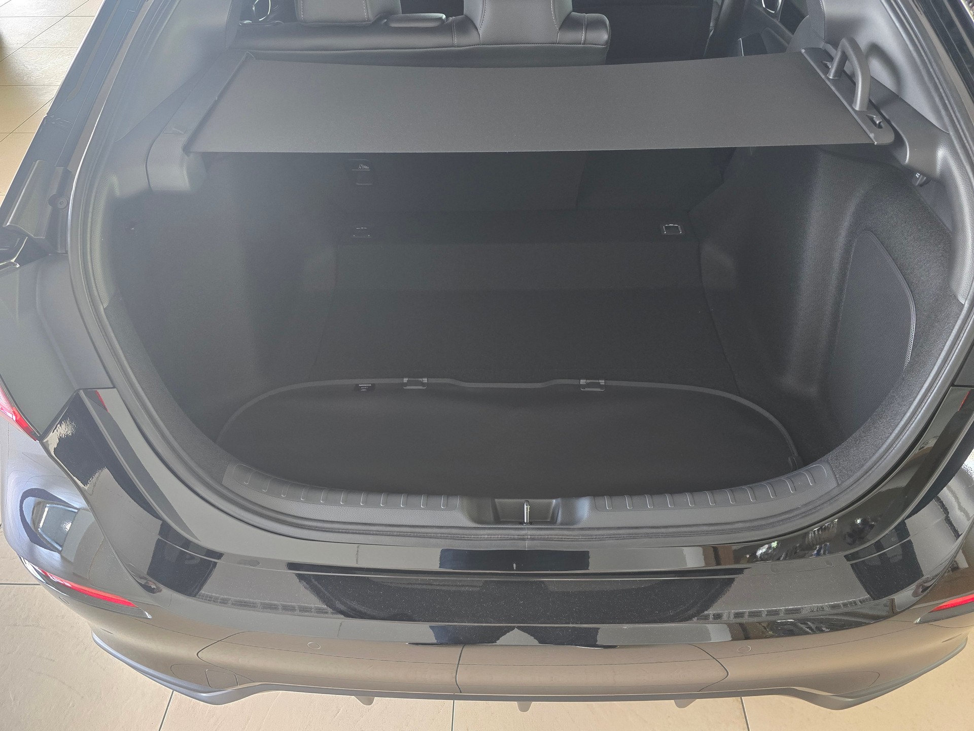 HONDA Civic 2.0 i-MMD HEV Adv.-image-8