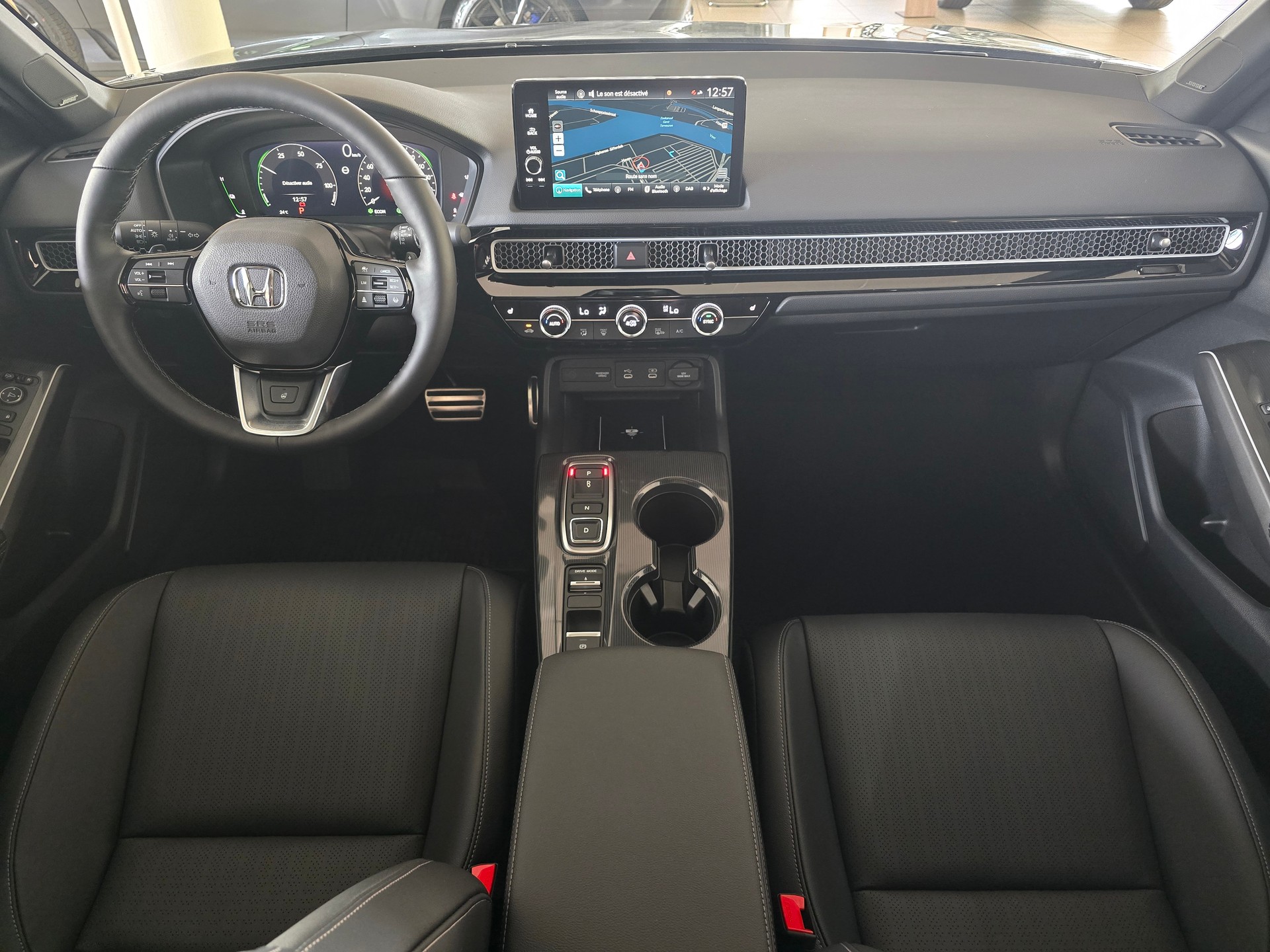 HONDA Civic 2.0 i-MMD HEV Adv.-image-3