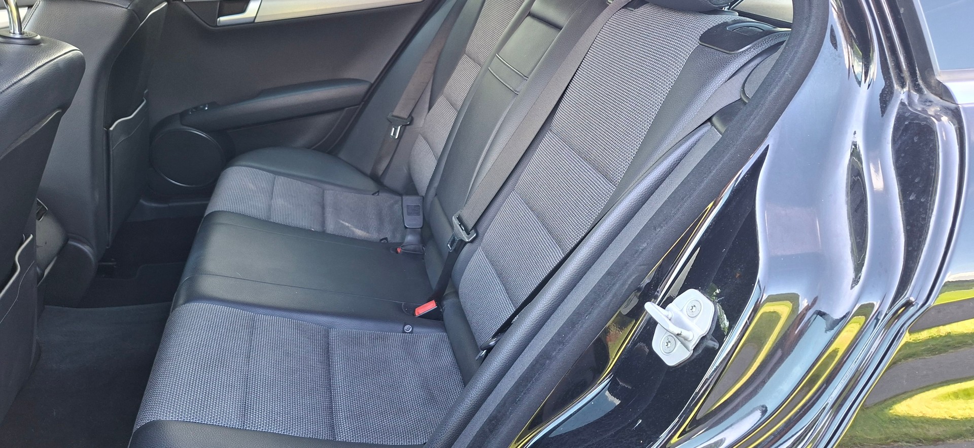 MERCEDES-BENZ C 250 CDI Avantgarde 4Matic 7G-Tronic-image-7
