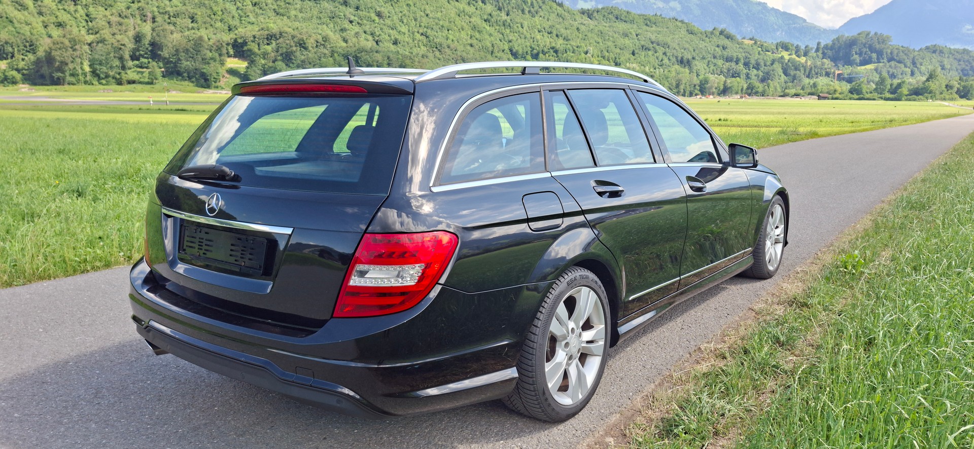 MERCEDES-BENZ C 250 CDI Avantgarde 4Matic 7G-Tronic-image-4
