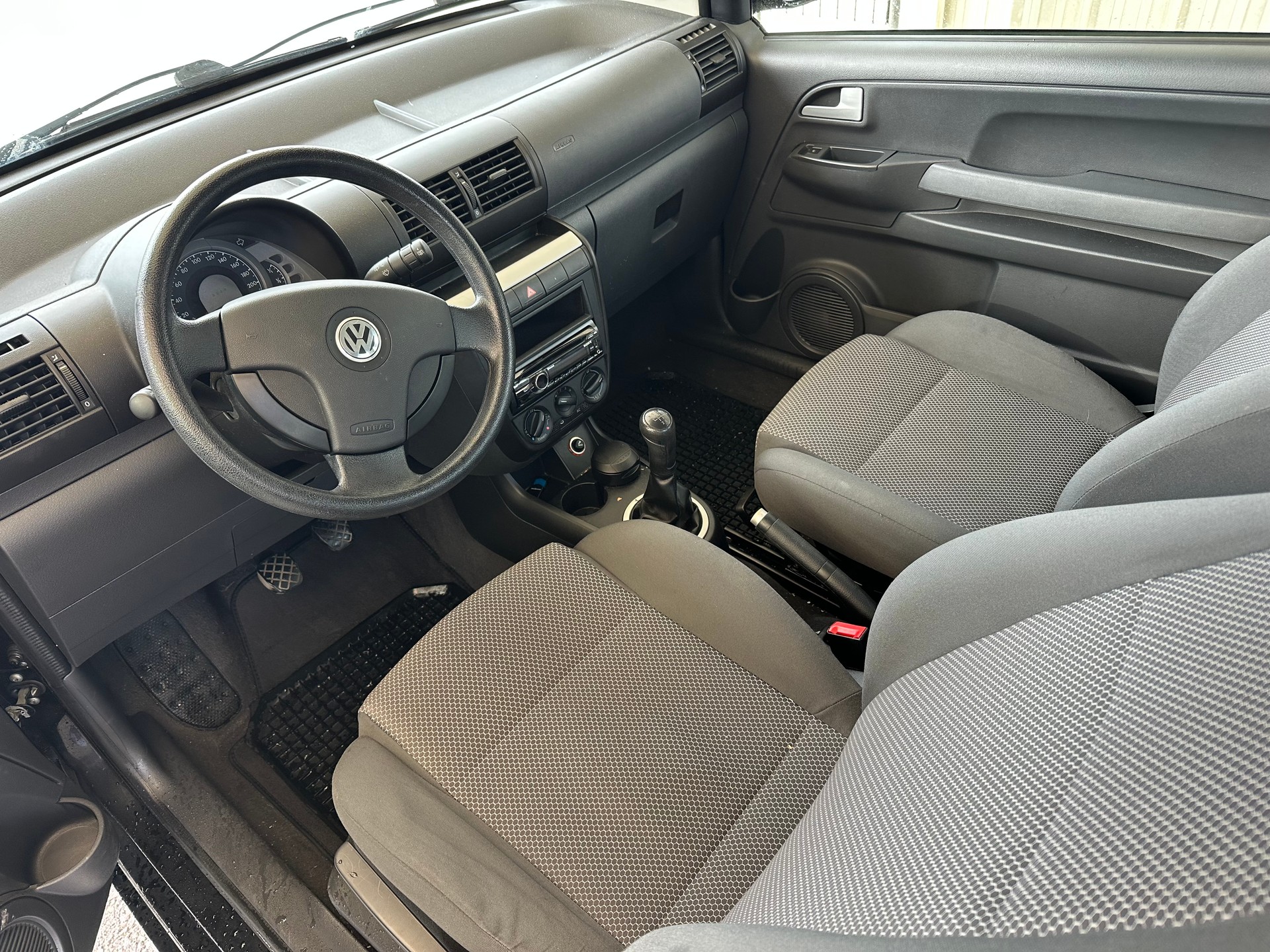 VW Fox 1.2-image-6