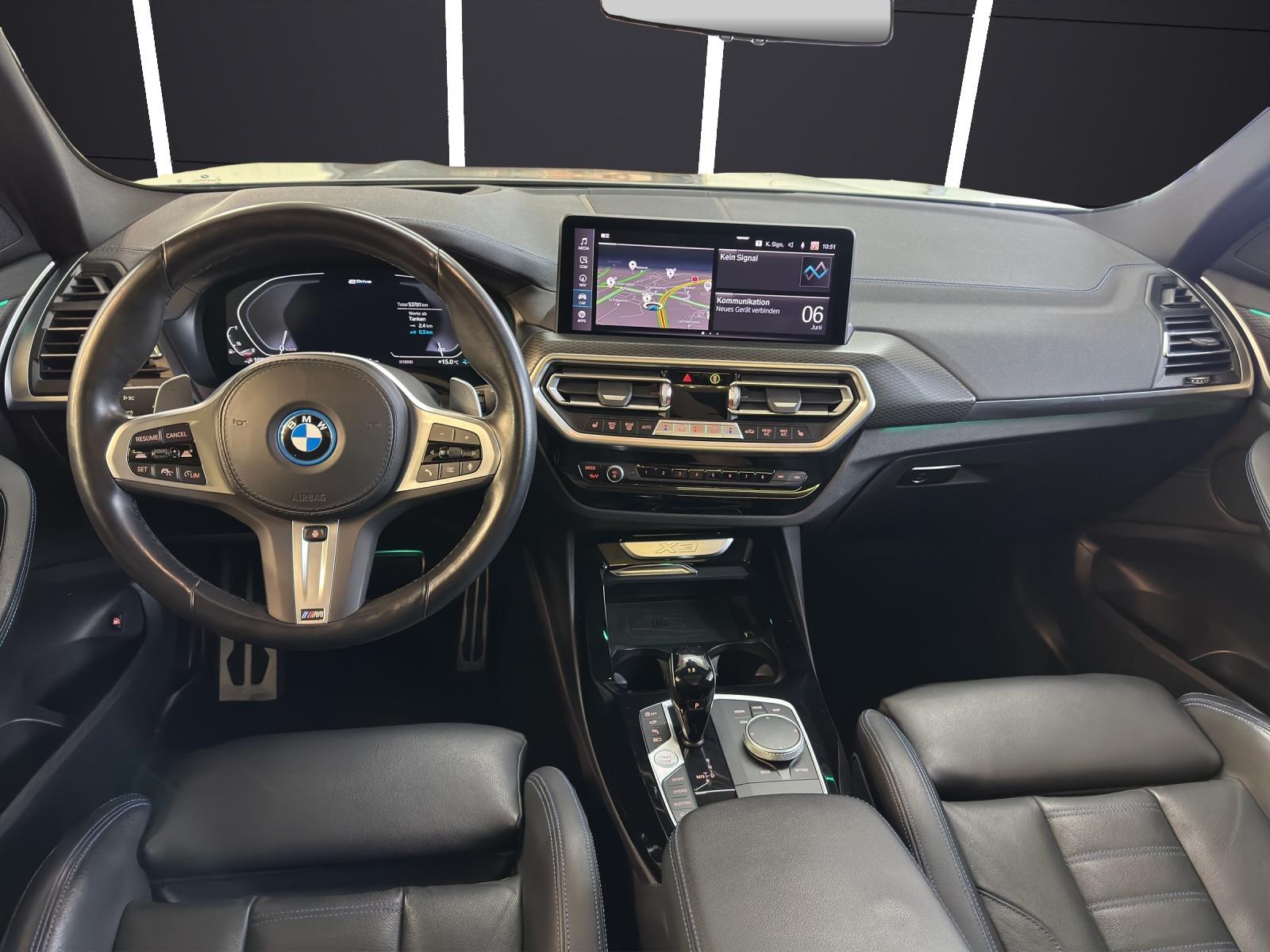 BMW X3 30e xDrive-image-17