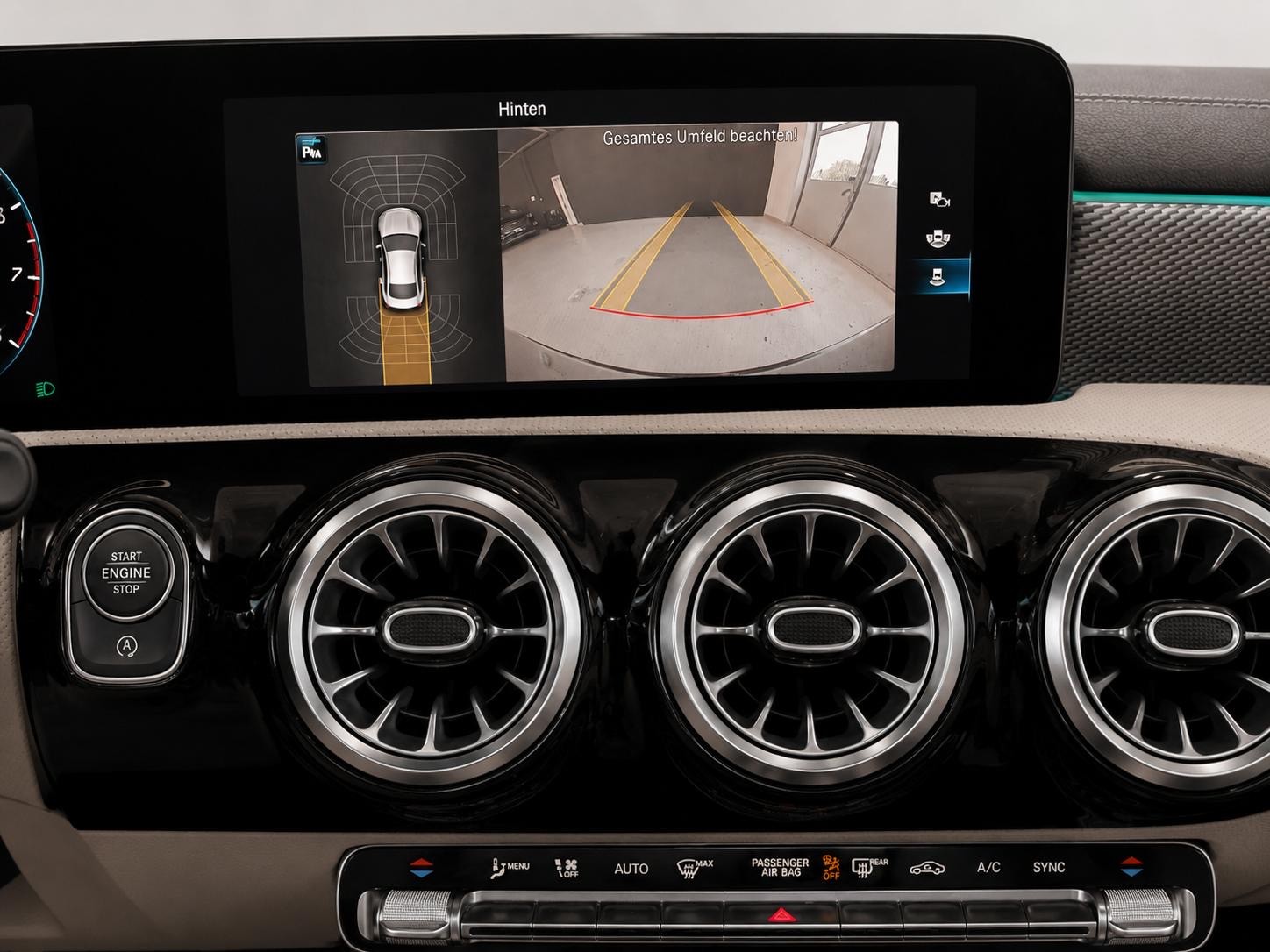 MERCEDES-BENZ CLA 200 | Apple CarPlay | Digital Cockpit | Luxus Interieur-image-13
