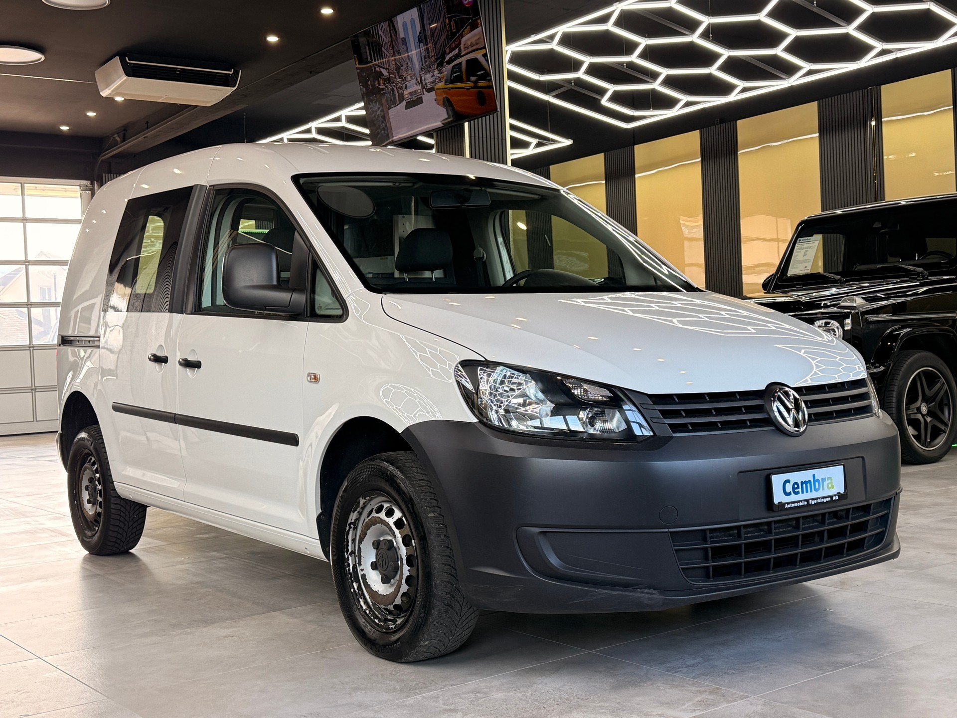 VW Caddy 2.0 TDI 4Motion-showroom-element-2