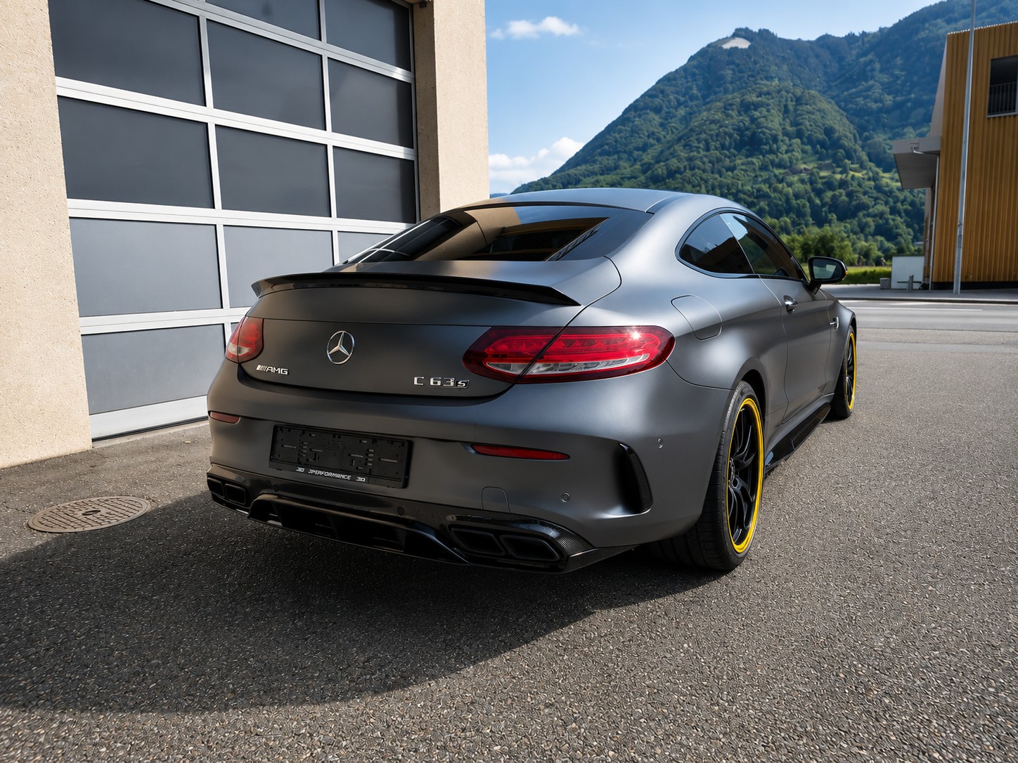 MERCEDES-BENZ C 63 S AMG Edition One