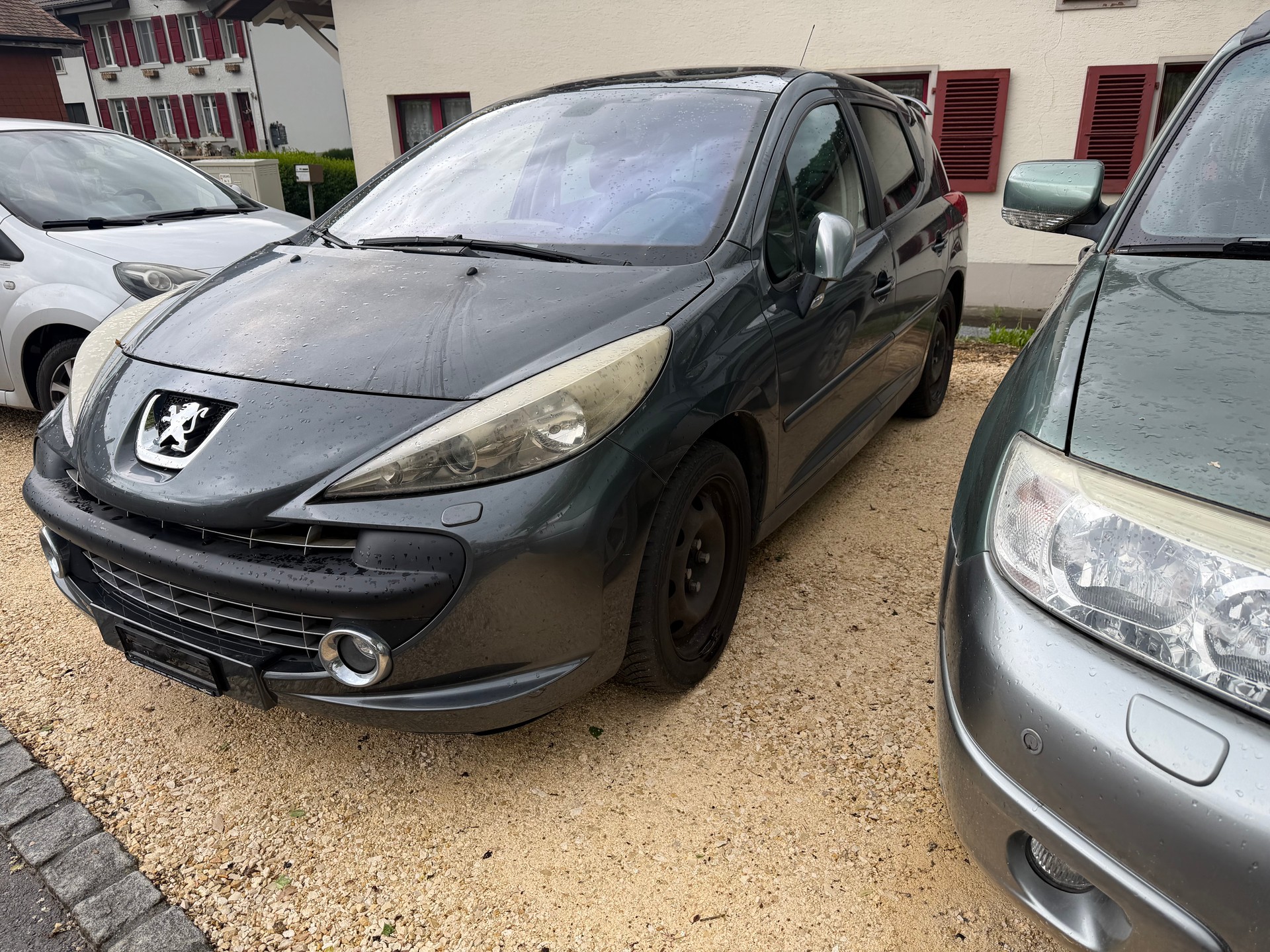 PEUGEOT 207 SW 1.6 16V Turbo GTi-image-1