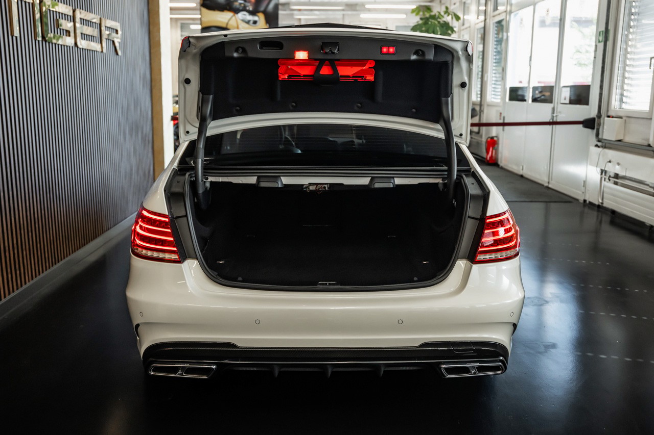 MERCEDES-BENZ E 63 AMG S 4Matic Speedshift-image-6