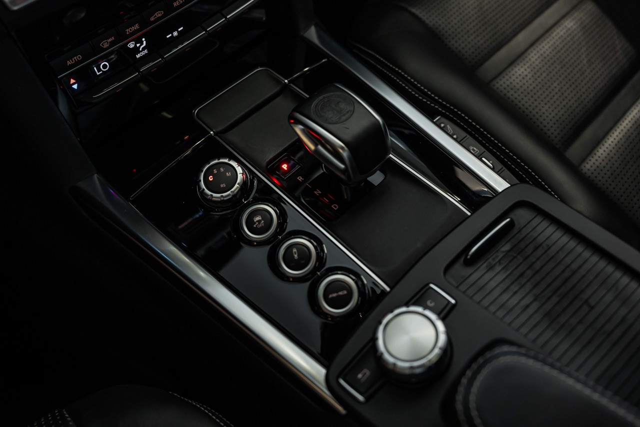 MERCEDES-BENZ E 63 AMG S 4Matic Speedshift-image-26