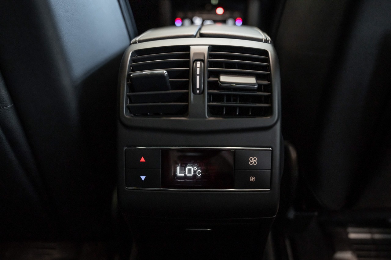MERCEDES-BENZ E 63 AMG S 4Matic Speedshift-image-34