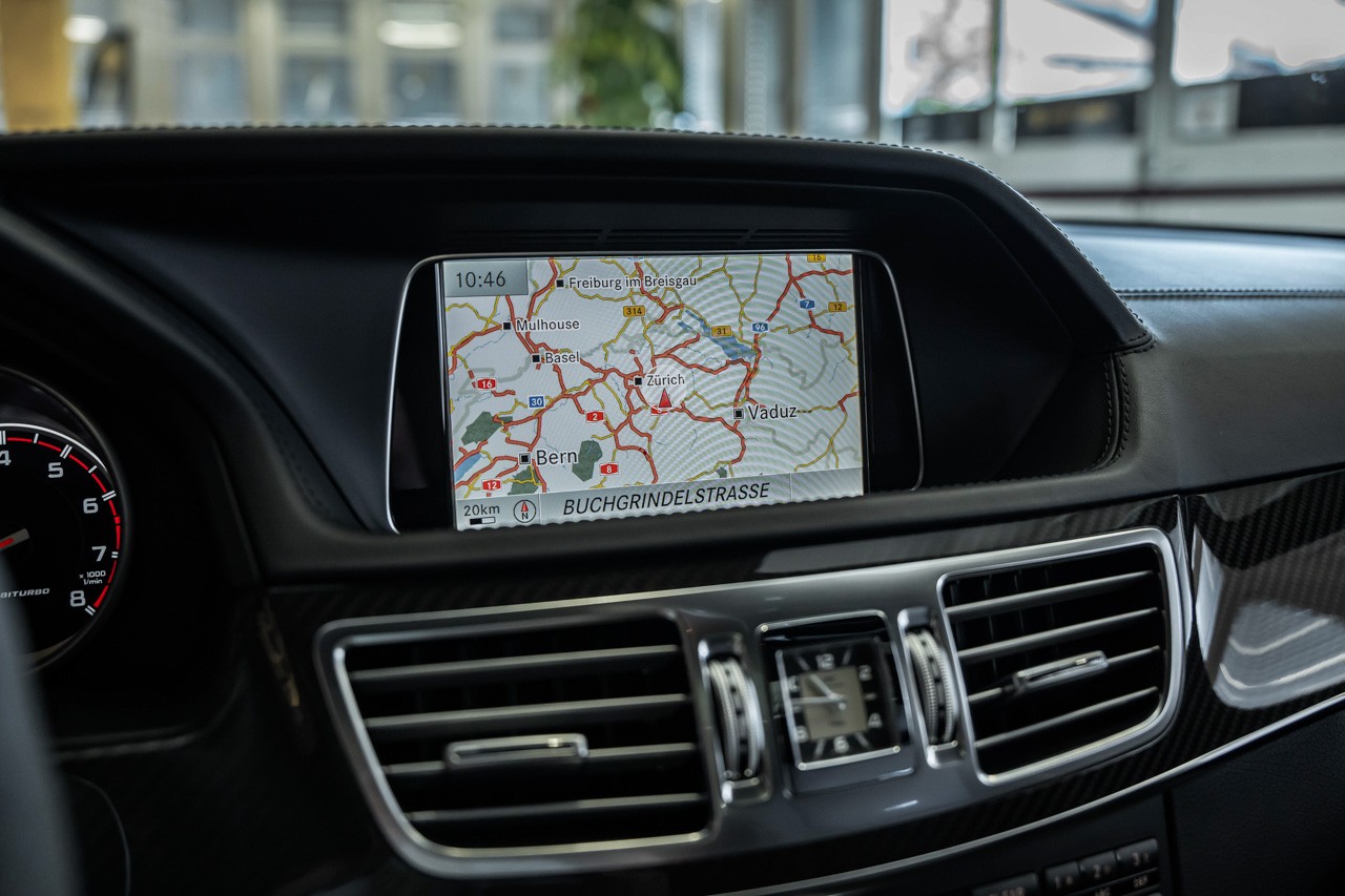 MERCEDES-BENZ E 63 AMG S 4Matic Speedshift-image-23